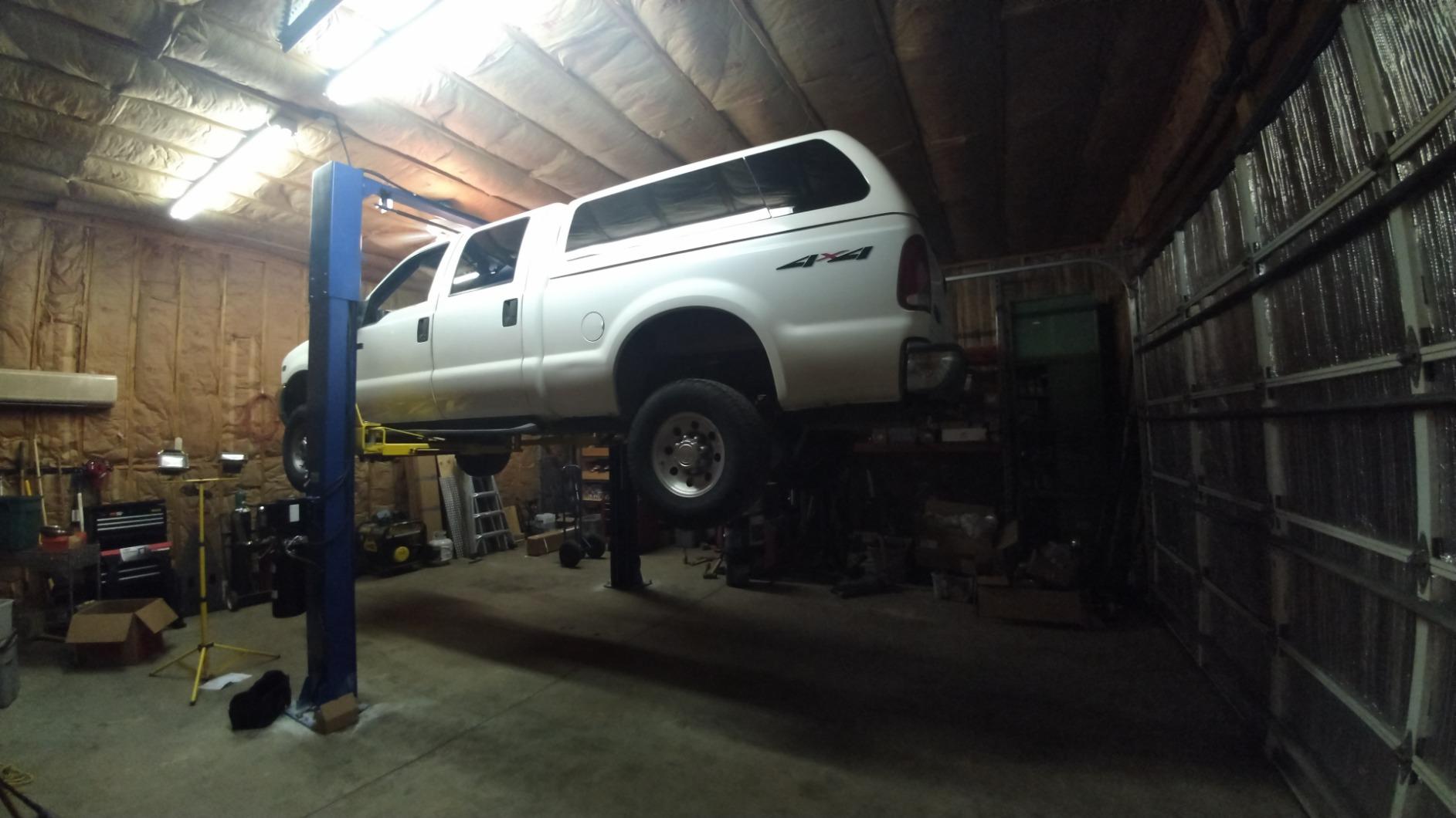 APlusLift HW-10KOH-A 10000LB Two Post Overhead Car Lift 3 Year Warranty | 3 Year Parts Replacement, Rigid Double S Columns, Carriage Stronger Commercial-grade Steel, Clear Floor Design customer photo 2