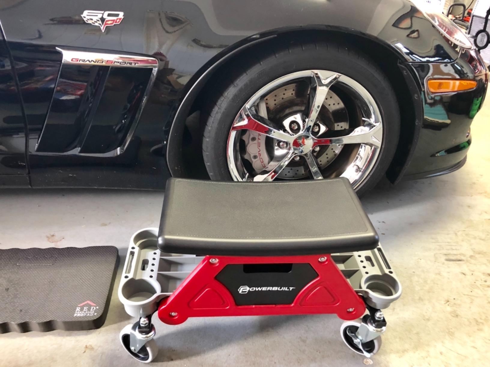 Powerbuilt Heavy Duty Roller Mechanics Seat and Brake Stool with 4-in. Rubber Swivel Casters, Slide Out Tool Trays and Drawer, 300 lb. Capacity - 240036 customer photo 2