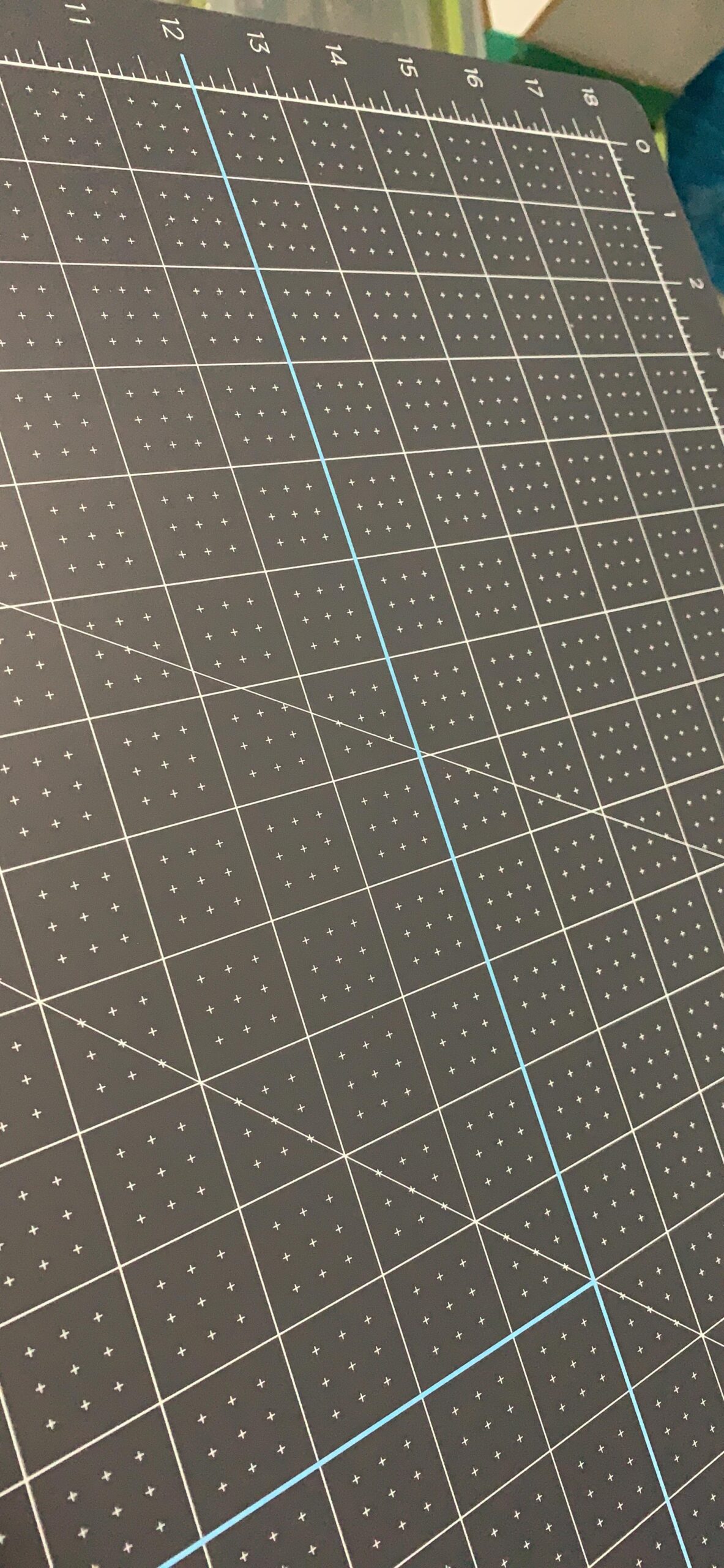 Cricut Self Healing Cutting Mat - Mat for use with TrueControl Knife, Rotary Cutter, Craft Knife, Xacto Knife - 12