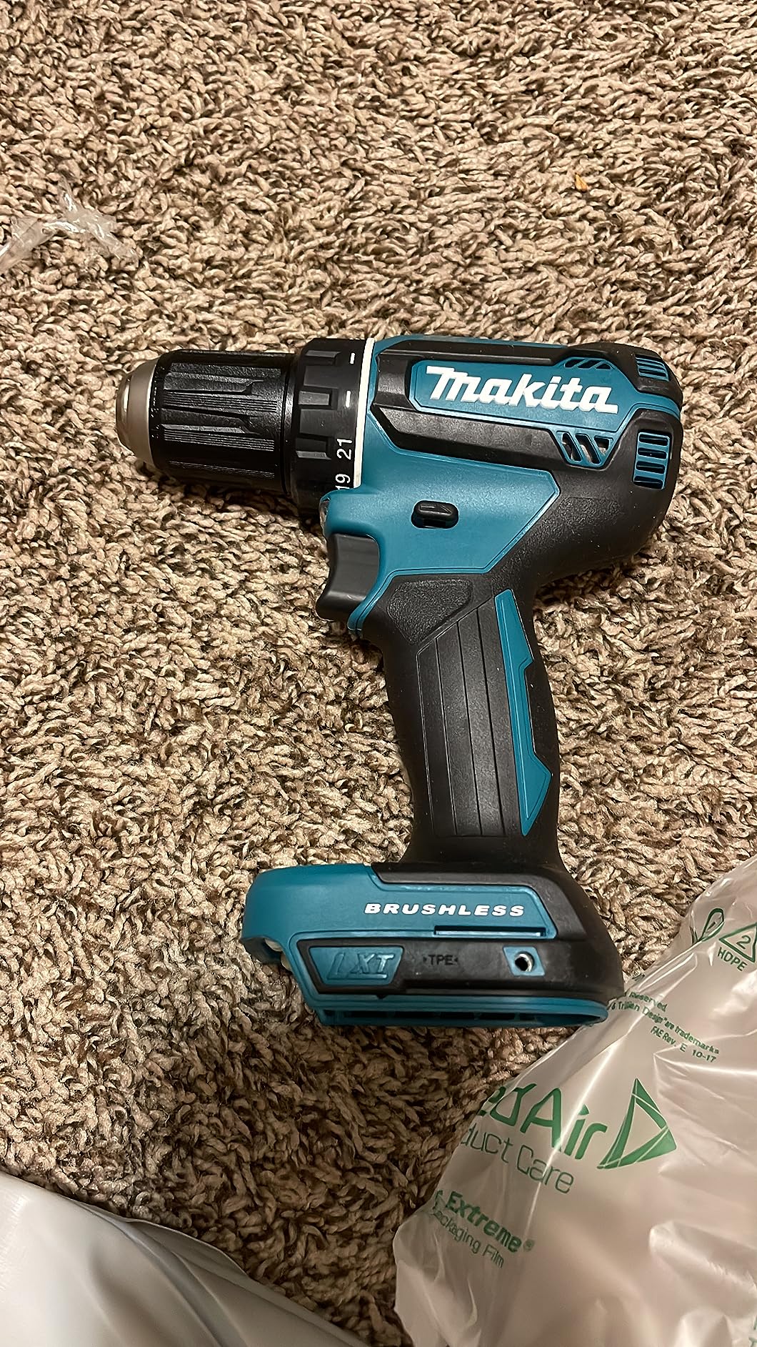 Makita XFD131 18V LXT Lithium-Ion Brushless Cordless 1/2 Inch Driver-Drill Kit (3.0Ah) customer photo 2