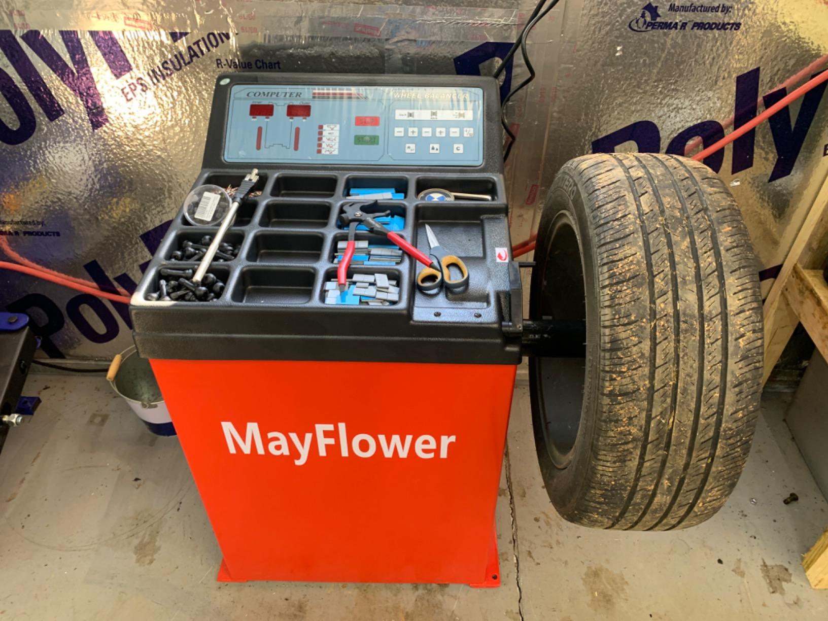 Mayflower Heavy Duty Wheel Balancer 800 customer photo 1