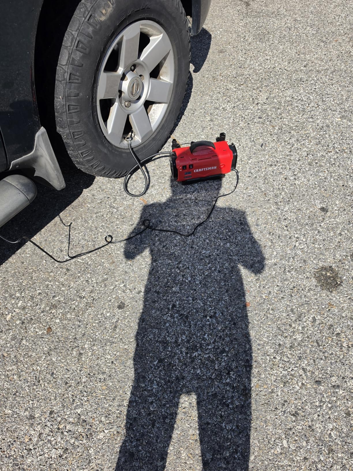 CRAFTSMAN V20 Tire Inflator Portable Air Compressor, 3 Modes Tire Pump: Cordless, 120V Corded, and 12V Car Adapter (CMCE520B) customer photo 1