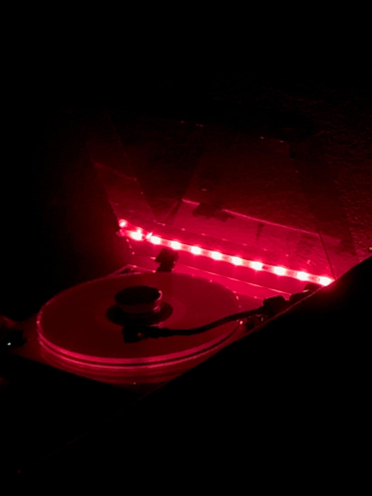 Fluance RT85 Turntable with Ortofon 2M Blue Cartridge, Acrylic Platter, Speed Control, and Vibration Isolation - Walnut customer photo 1