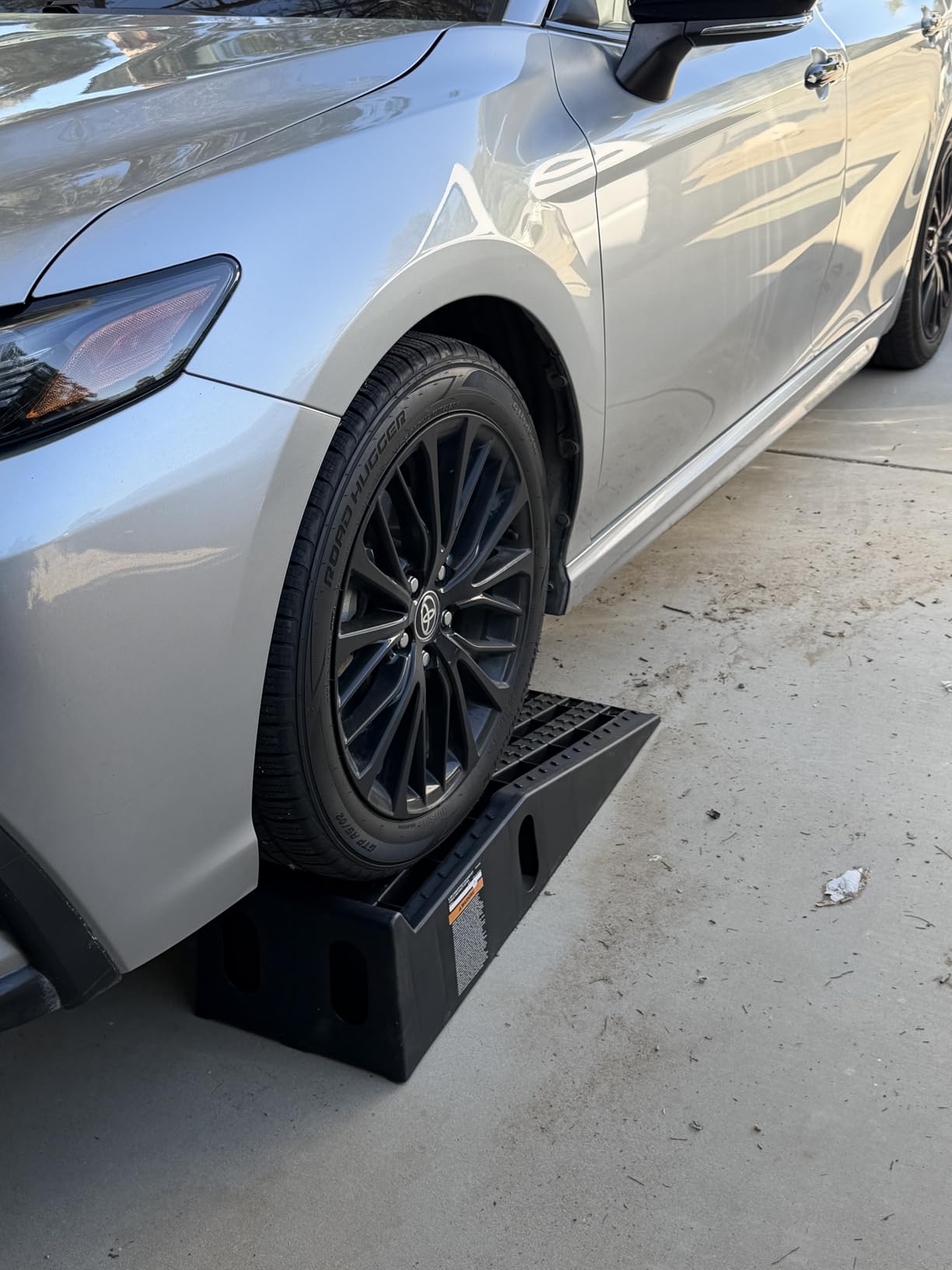 Ironton Car Ramps 12000 Lb GVW Set of 2, High-Impact Poly Vehicle Ramps 6000 Lb Each, 35.5 in. L x 12 in. W x 8.5 in. H, Non-Skid Tread and Rubber Feet, for Cars, SUVs, Trucks and Vans customer photo 1