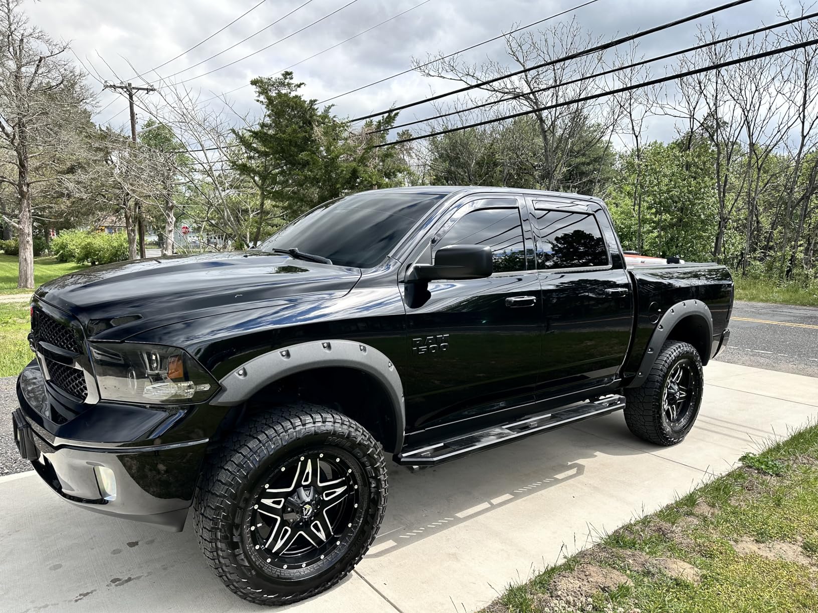 ECOTRIC Fender Flares Compatible with 2009-2010 Dodge Ram 1500/2011-2018 Ram 1500/2019-2023 Ram 1500 Classic Fleetside, Truck Wheel Flares Wheel Cover Textured Black Rivet Style 4Pcs customer photo 2