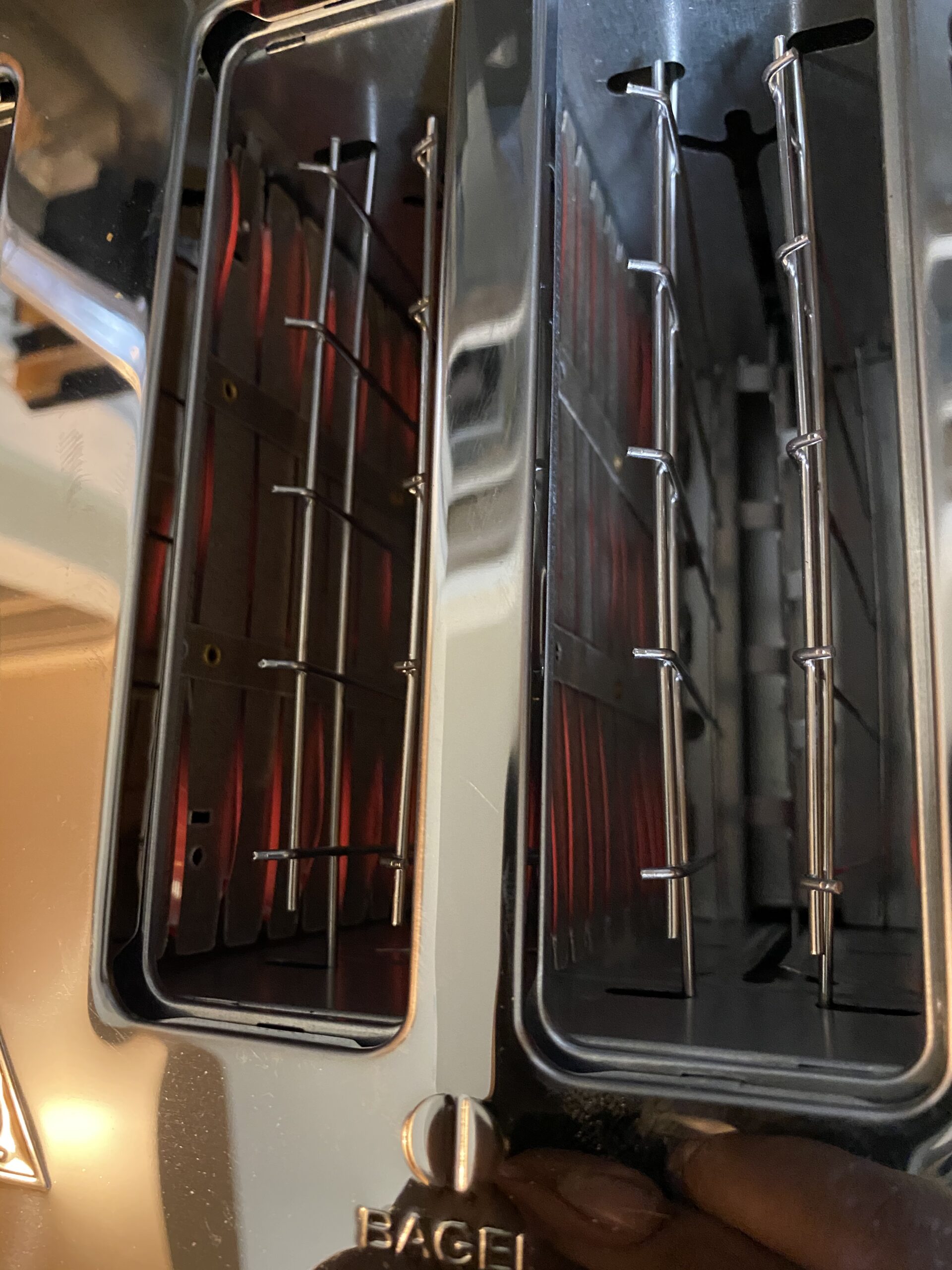 All-Clad Electric Stainless Steel Toaster, 4-Slice, LED Display, Removable Crumb Tray, Internal Cord Storage, 6 Browning Levels, Wide and Self-Centering Slots, Waffles, Bagels, Bread, Silver customer photo 2