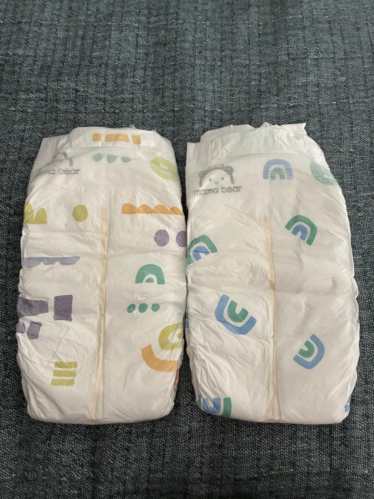 Amazon Brand - Mama Bear Gentle Touch Diapers, Hypoallergenic, Leakage Protection, Size 1, 50 Count customer photo 1