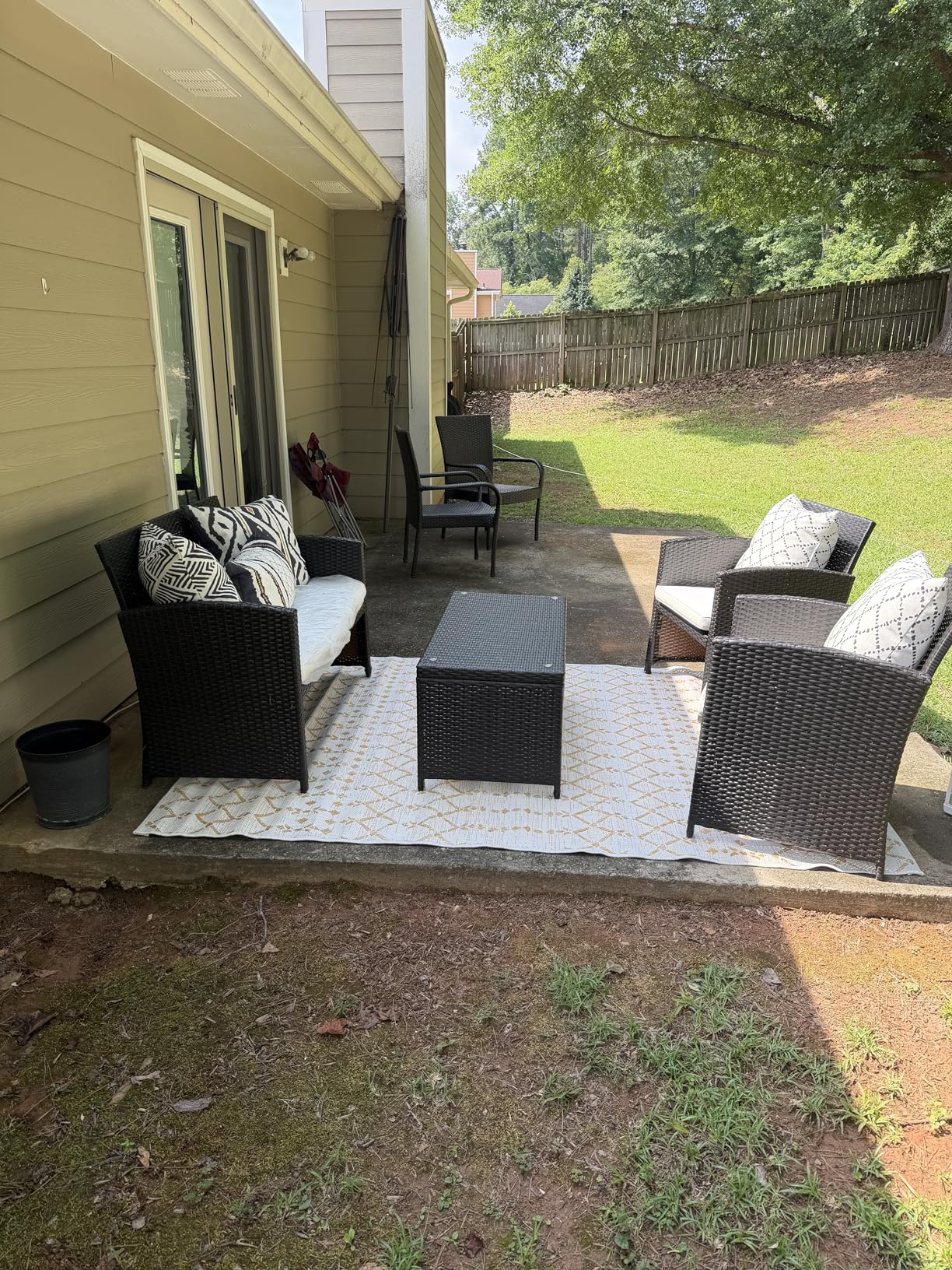 JONATHAN Y Moroccan Geometric Indoor Outdoor Area Rug 8X10 Natural/Black, Ourika Textured Weave for Backyard, Patio, Porch, Easy-Cleaning, High Traffic, Pet-Friendly, Non-Shedding (SMB108D-8) customer photo 1