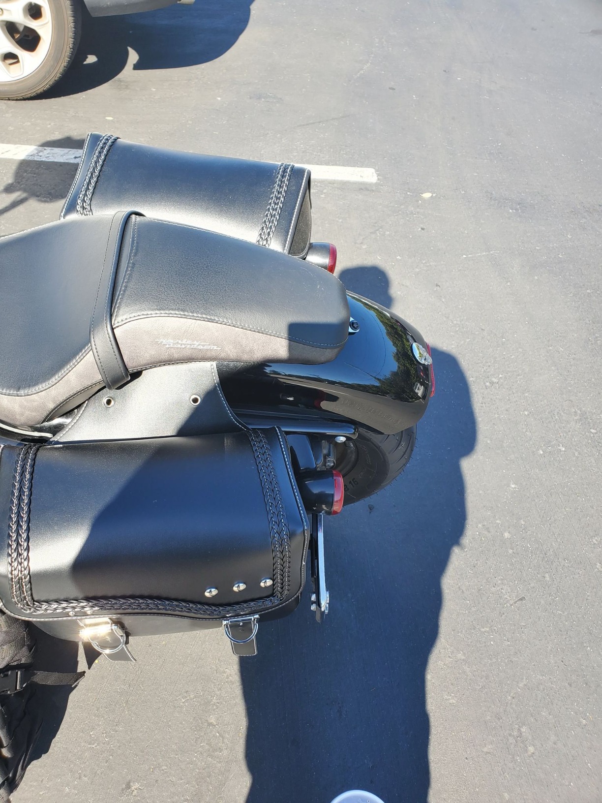 KEMIMOTO Motorcycle Saddlebags, Upgraded Bottom Anti-scalding Motorcycle Luggage Bag 30L(15Lx2) Large Capacity PU Leather Side Bags Compatible with Sportster Softail Dyna V-star Shadow customer photo 2