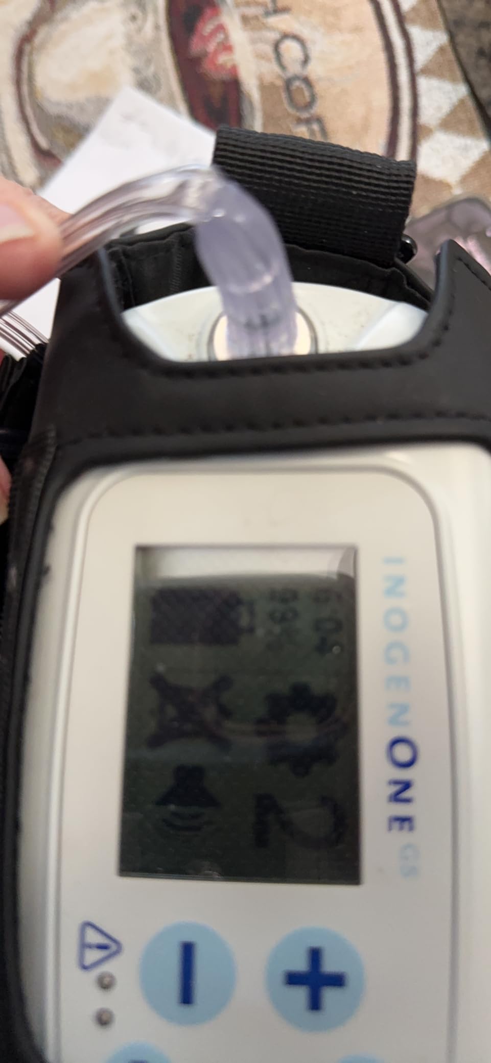 Inogen Extended (16-cell) Battery - for the Inogen One G5/Inogen Rove 6 - Up to 12 hours, 45 minutes of battery life on setting 1-2. 18 lbs. customer photo 2