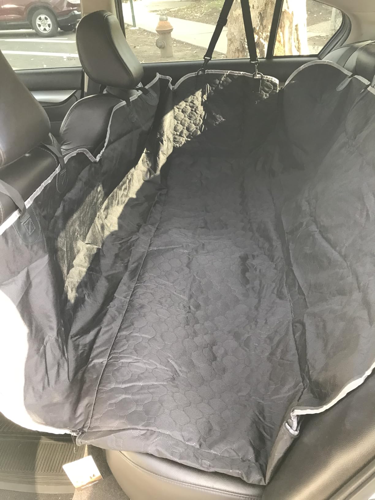 Mancro Dog Car Seat Cover for Back Seat, Waterproof Dog Hammock for Car | 600D Heavy Duty, Scratch-Resistant Back Seat Pet Cover for Dogs with PVE Nonslip Underside, Fits for Sedan, Trucks and SUVs customer photo 1