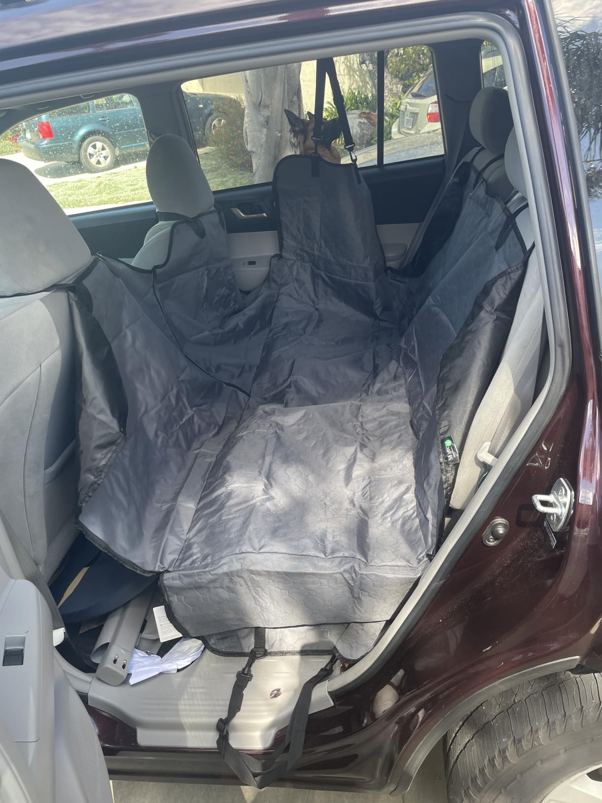 Mancro Dog Car Seat Cover for Back Seat, Waterproof Dog Hammock for Car | 600D Heavy Duty, Scratch-Resistant Back Seat Pet Cover for Dogs with PVE Nonslip Underside, Fits for Sedan, Trucks and SUVs customer photo 2