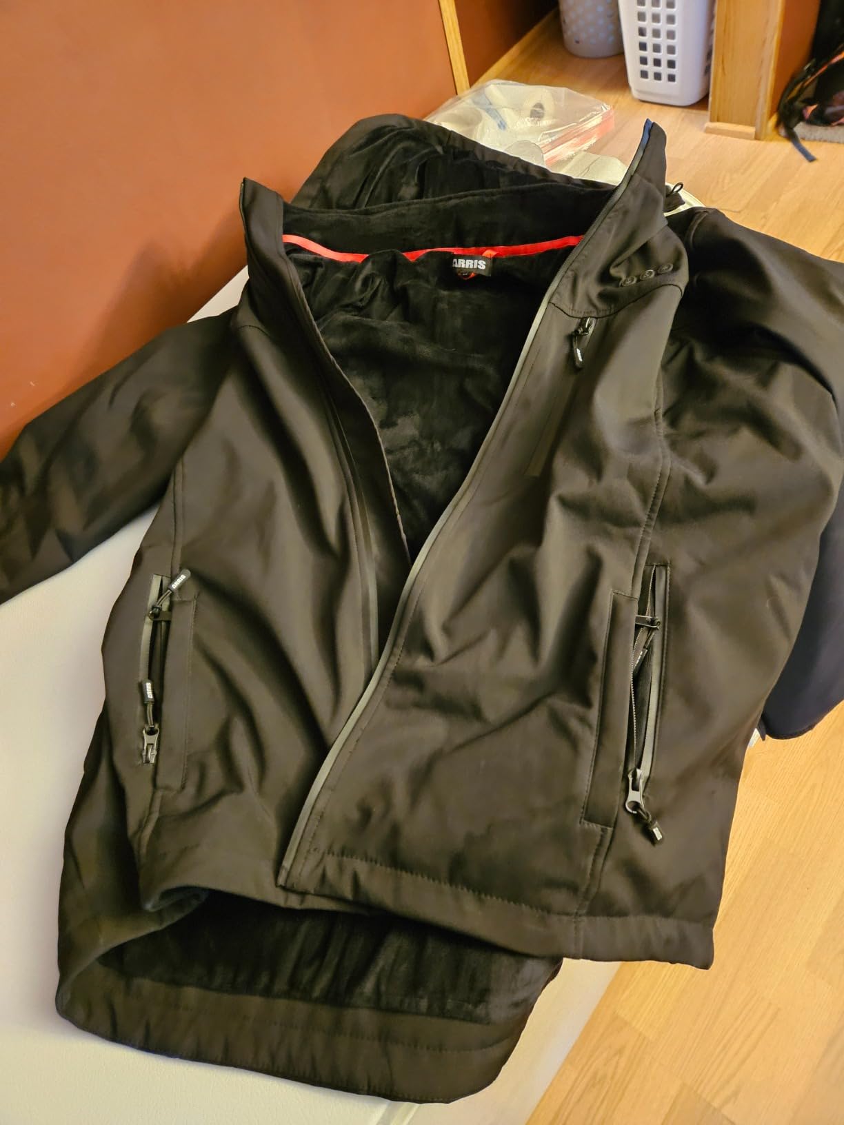 Men's Heated Jacket, Electric Heating Coat with 7.4V Battery and Detachable Hood - Waterproof, 8 Heating Areas customer photo 2