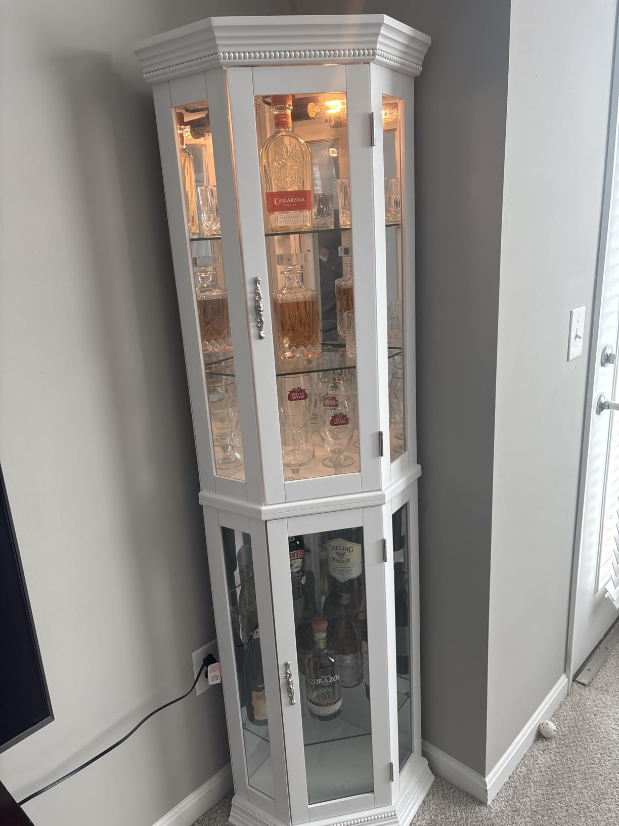 BELLEZE Lighted Wooden Corner Display Curio Cabinet, Two Section Shelving Unit with Tempered Glass Door, Bar and Liquor Storage Area with 6 Shelves - Lorona (Walnut) customer photo 2
