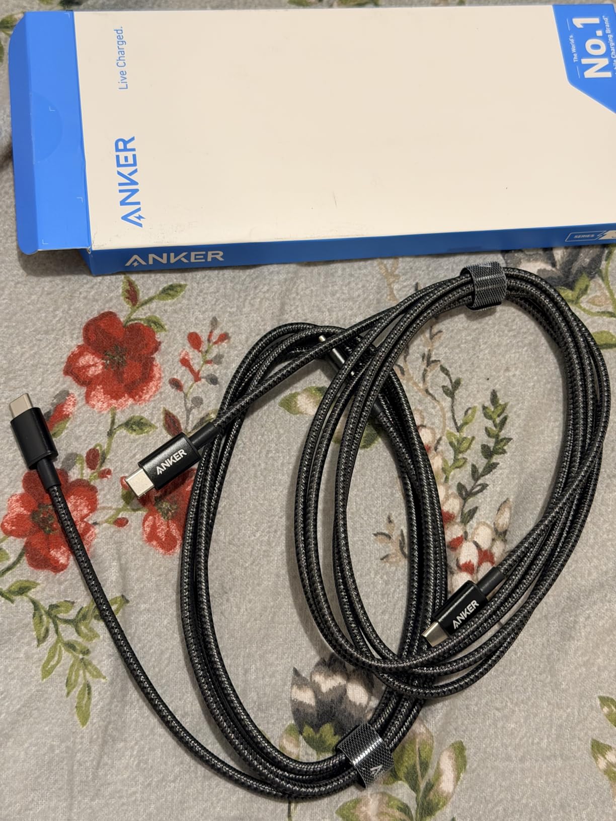 Anker USB C to USB C Cable, Type-C 60W Fast Charging Cable (6 FT, 2Pack) for iPhone 17 Series, iPad mini 6 and More (Black) customer photo 2
