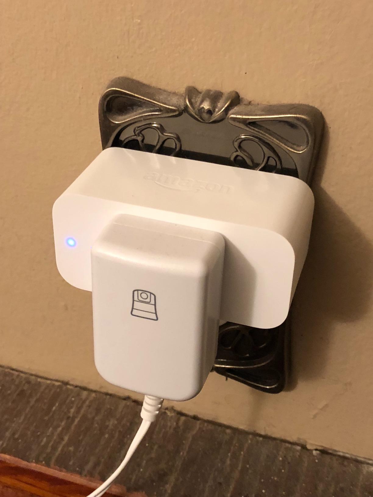 Smart Plug, Works with Alexa, Simple Setup, Endless Possibilities customer photo 1