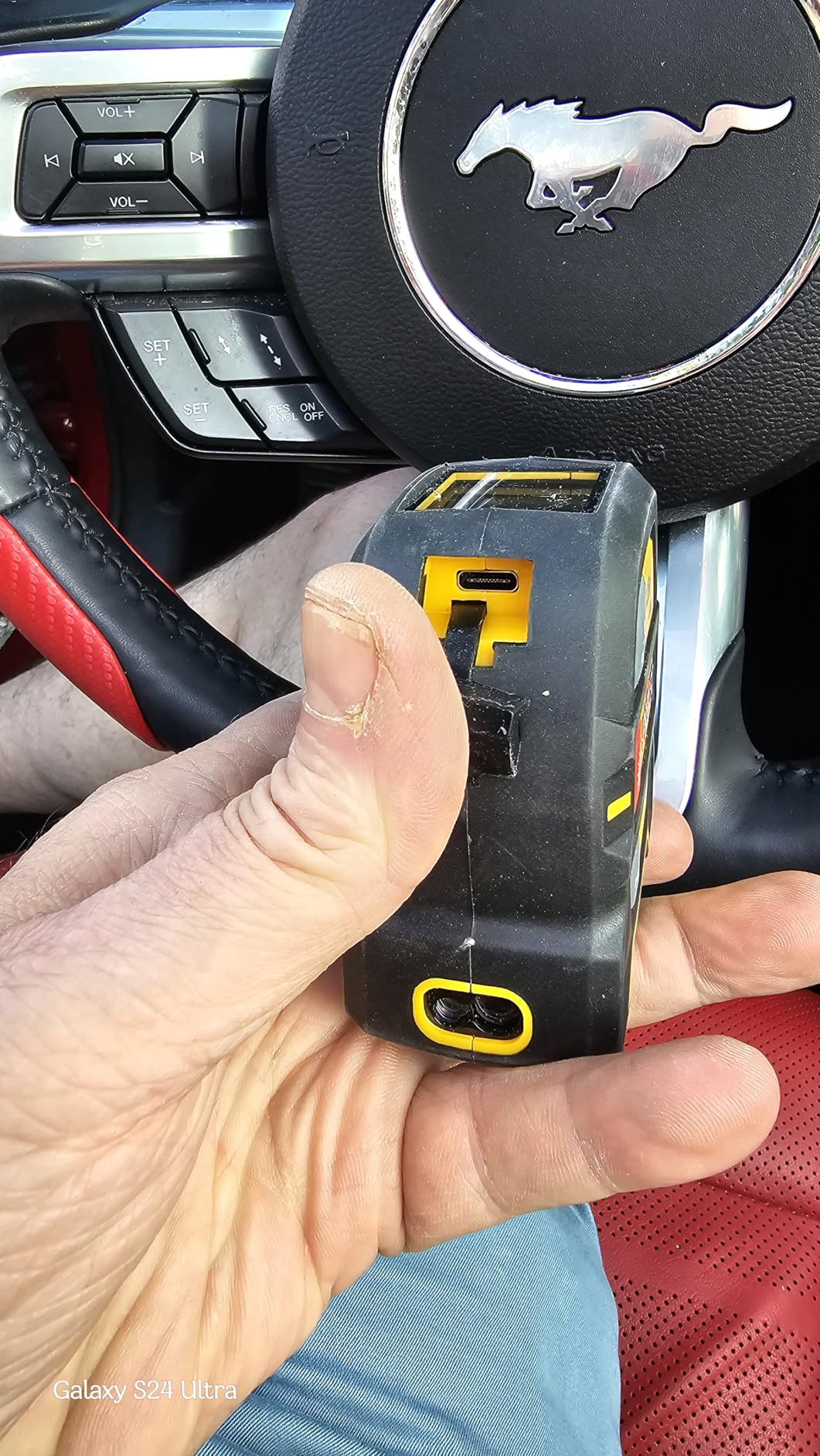 PREXISO 2-in-1 Laser Tape Measure, 135Ft Rechargeable Measurement Tool & 16Ft Measuring Movable Magnetic Hook - Pythagorean, Area, Volume, Ft/Ft+in/in/M Unit NOT Digital, Gift for Dad customer photo 1