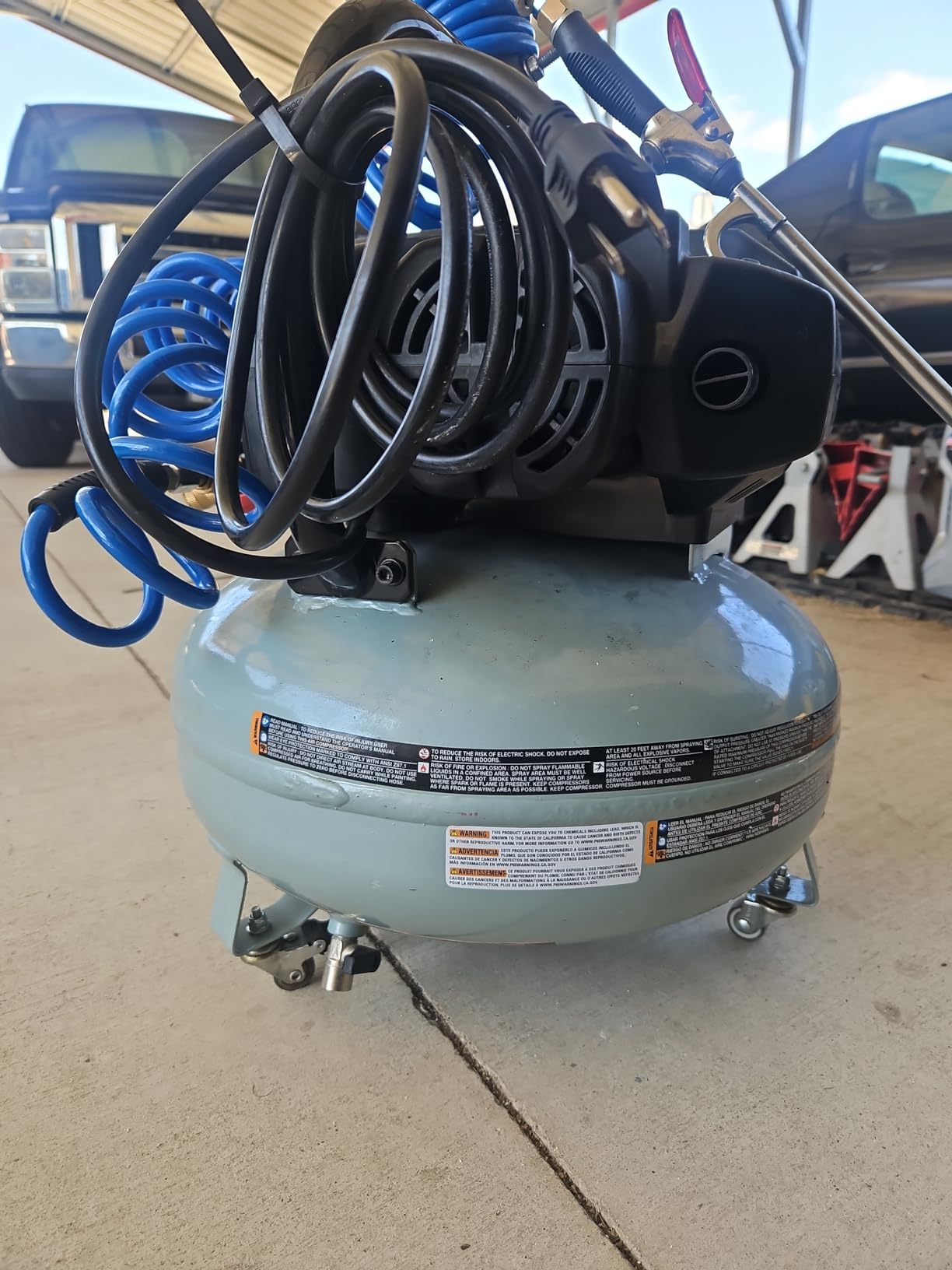 Metabo HPT Air Compressor, THE TANK, Portable Pancake Air Compressor 200 PSI, 6 Gallon Tank (EC914S) customer photo 2