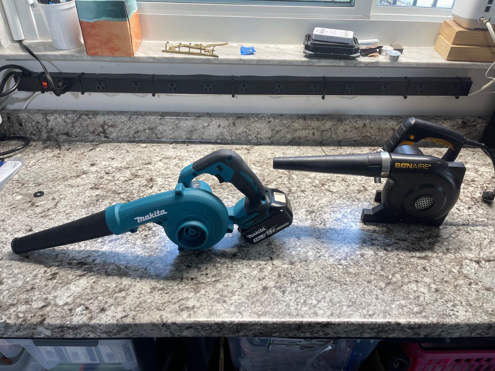 Makita DUB185Z Cordless Handheld Leaf Blower Powered by 18V LXT Li-Ion Battery, Tool Only customer photo 1