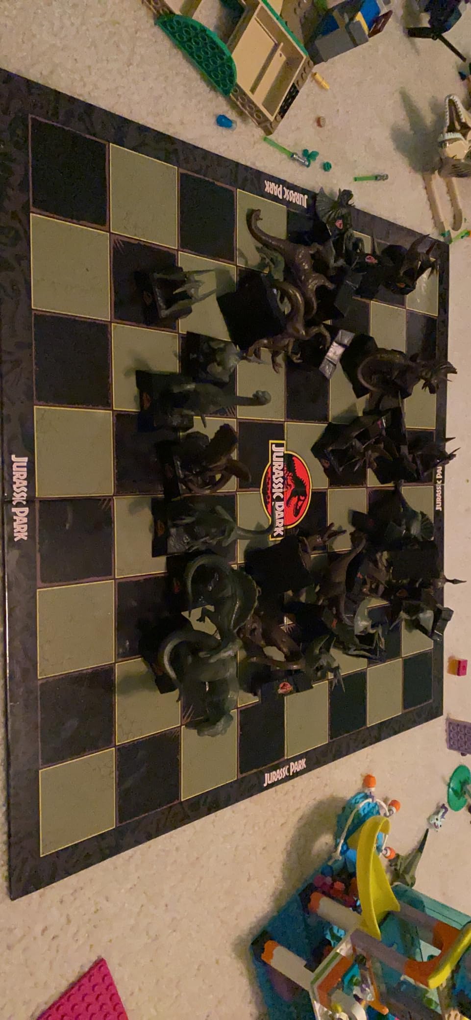 The Noble Collection Jurassic Park Chess Set customer photo 3