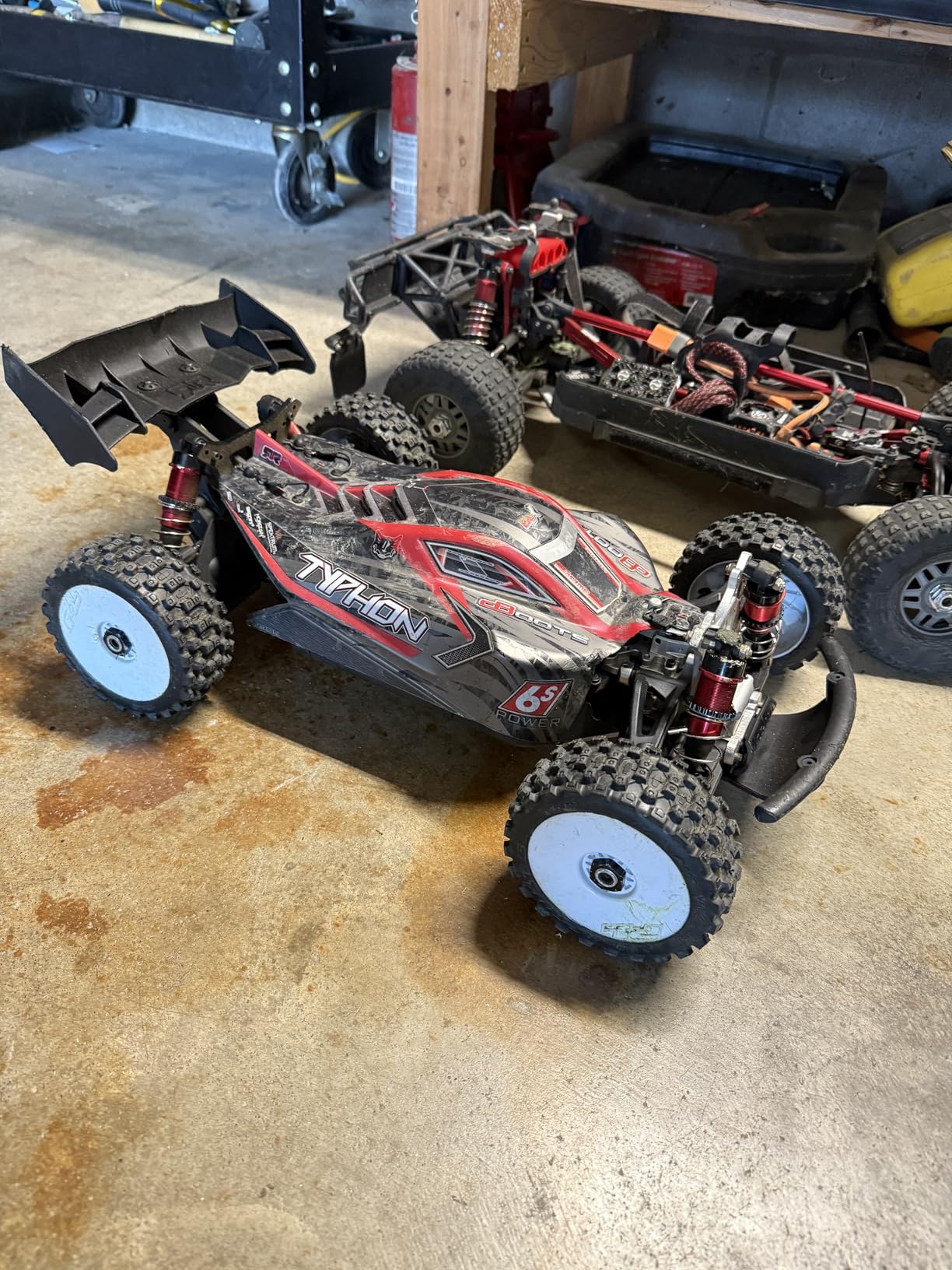 ARRMA RC Car 1/8 Typhon 6S V5 4WD BLX Buggy with Spektrum Firma RTR, Black and Red customer photo 2