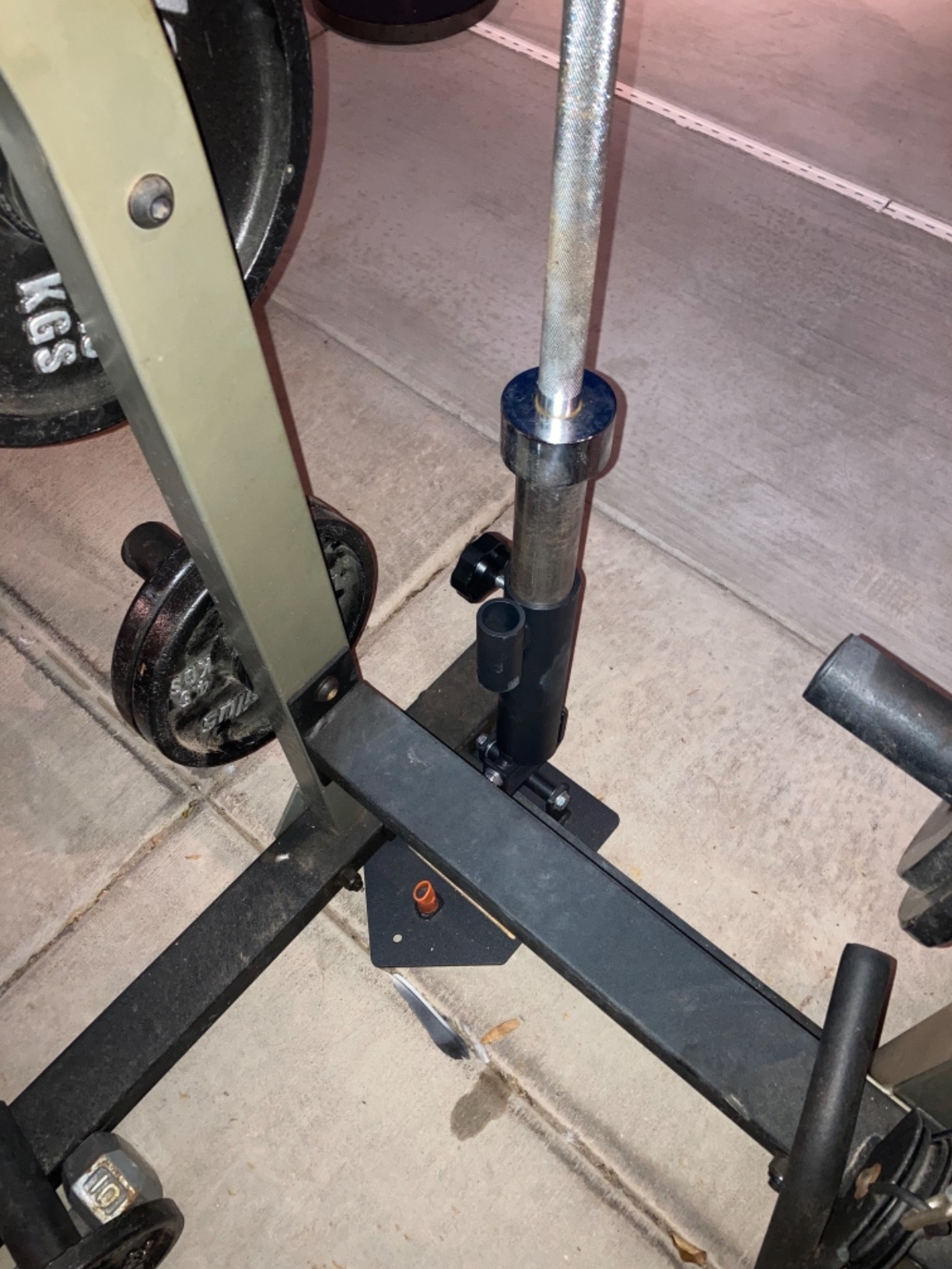 MARSAFIT Landmine Base Portable Barbell, Deluxe T bar Row Attachment, landmine attachment for barbell fits 1 Inch Standard and 2 Inch Bars customer photo 2