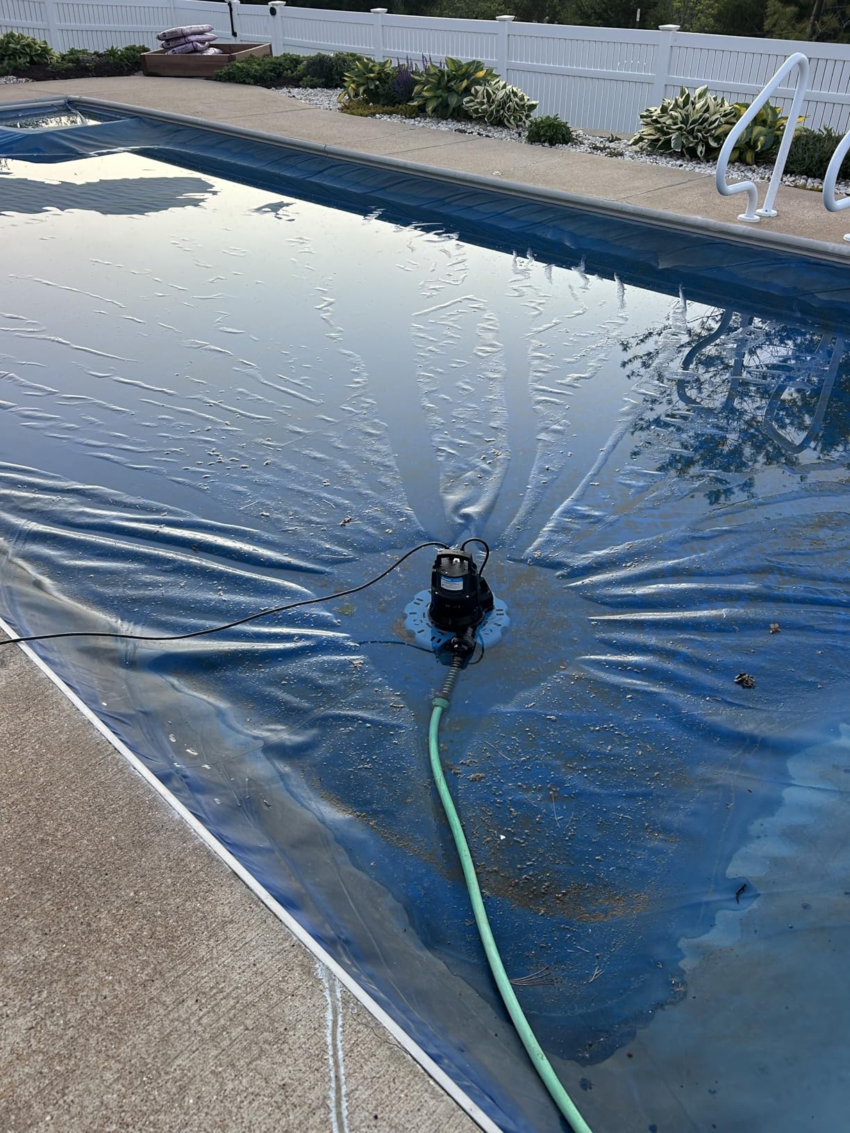 Acquaer Submersible Water Pump 1/6 HP Sump Pump Thermoplastic Utility Pump Small Electric Water Pump 1750GPH Water Remove for Basement Hot Tubs Garden Pool Cover Draining with 10 ft Cord customer photo 2
