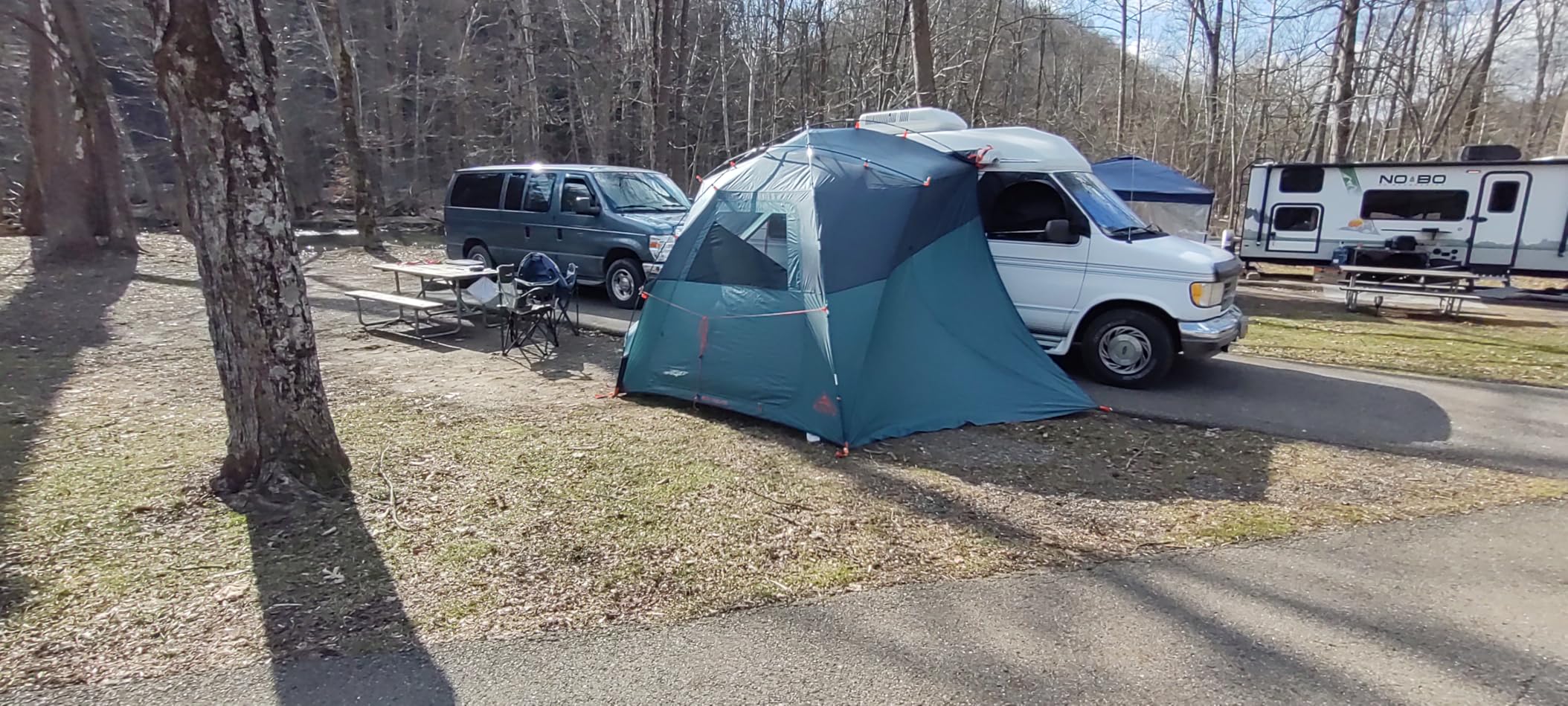 Kelty Highroads Overlanding Shelter - Universal Mount Car Camping Tent with Large Zippered Entry, Aluminum Frame, Adjustable Walls and Windows, UV Protection, Rainproof, Stuff Duffel Included, 2024 customer photo 2