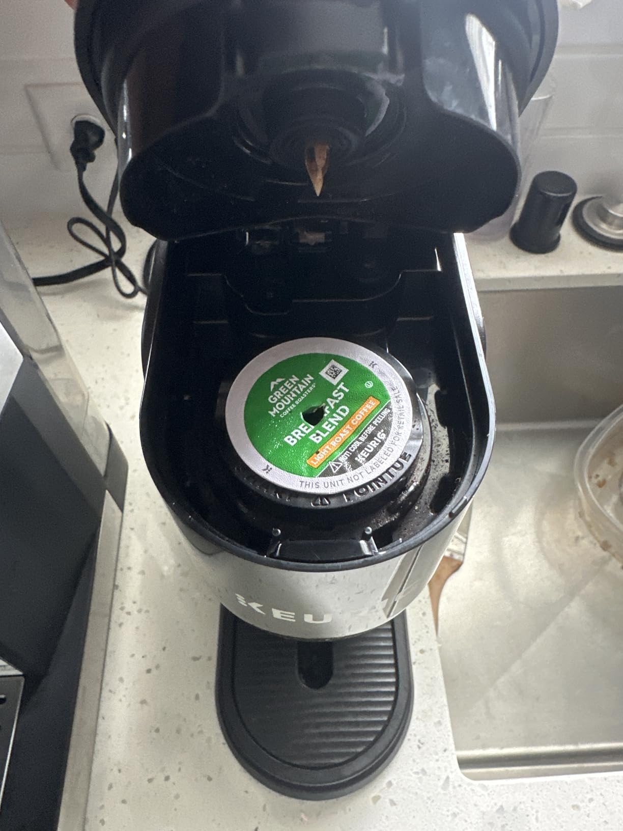 Keurig K-Express Single Serve K-Cup Pod Coffee Maker, 3 Brew Sizes, Strong Button Feature, 42oz Removable Reservoir, Black customer photo 2