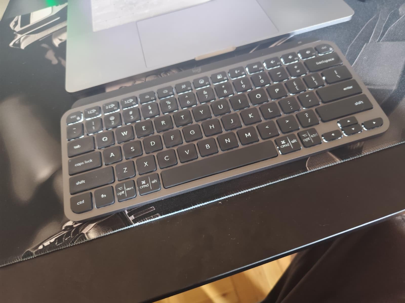 Logitech MX Keys Mini Minimalist Wireless Illuminated Keyboard, Compact, Bluetooth, Backlit, USB-C, Compatible with Apple macOS, iOS, Windows, Linux, Android, Metal Build - Graphite customer photo 2