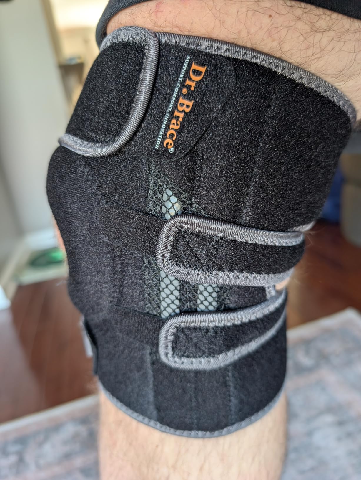 DR. BRACE ELITE Knee Brace with Side Stabilizers & Patella Gel Pads for Maximum Knee Pain Support and fast recovery for men and women customer photo 2