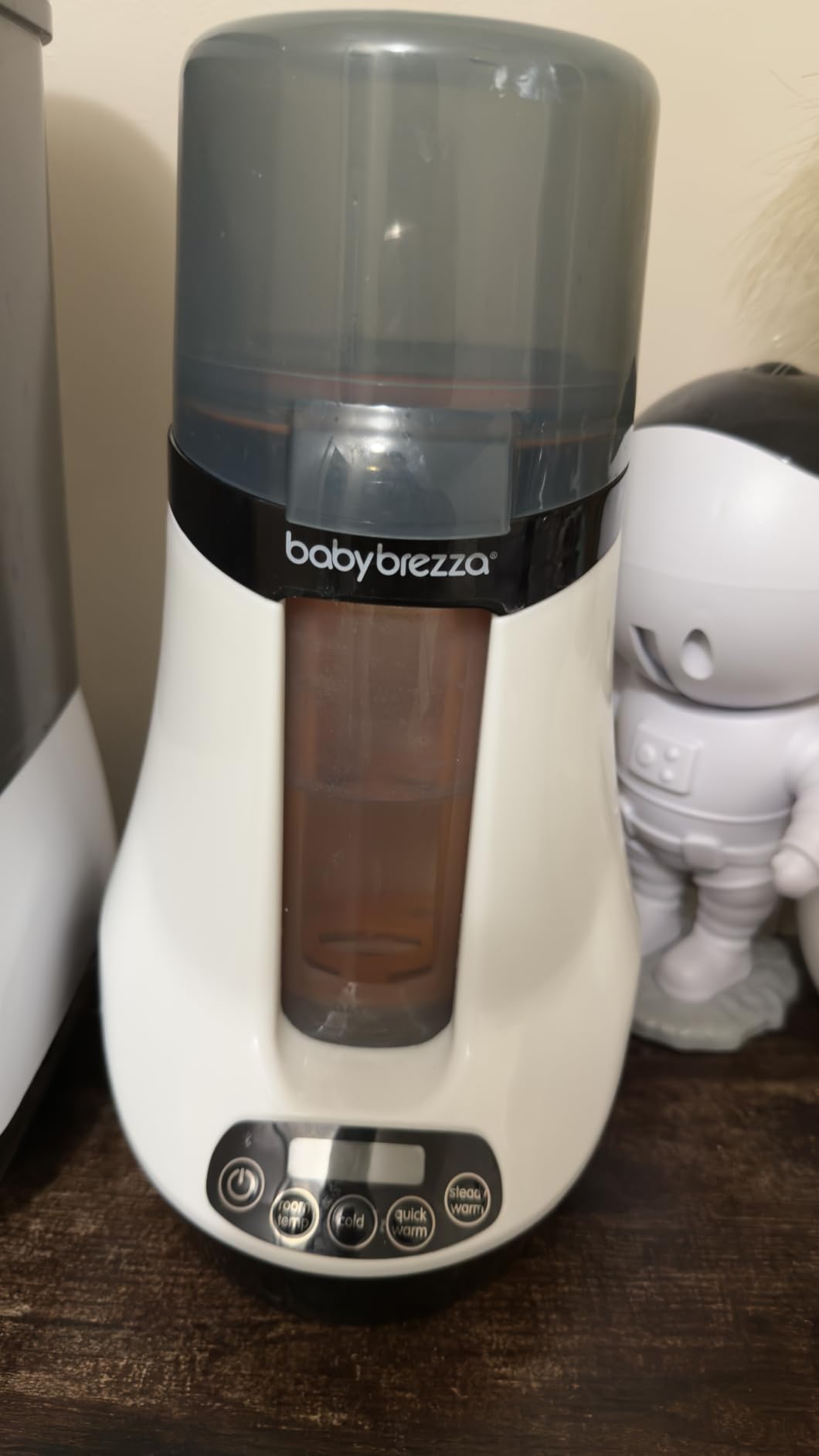 Baby Brezza Smart Baby Bottle Warmer, Breastmilk Warmer + Defroster - Free App - Different Temperatures for Breastmilk + Formula - Universal Fit for All Bottles + Milk Bags customer photo 1