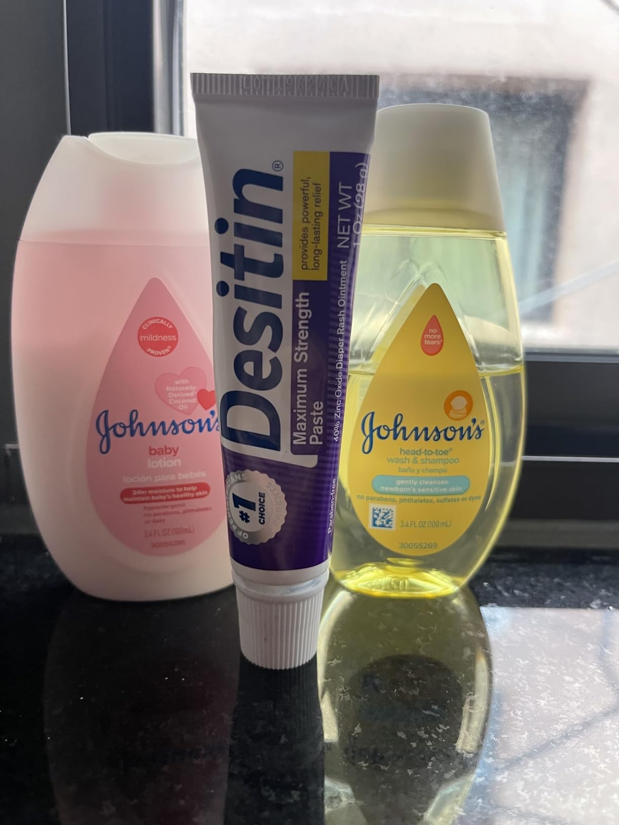 Johnson's Baby Care Essentials Gift Set, Body Lotion, & Zinc Oxide Diaper Rash Paste for Baby's Delicate Skin, Value Pack, Travel-Size, Bath Essentials Must Haves, Baby Gifts, 3 Items customer photo 2