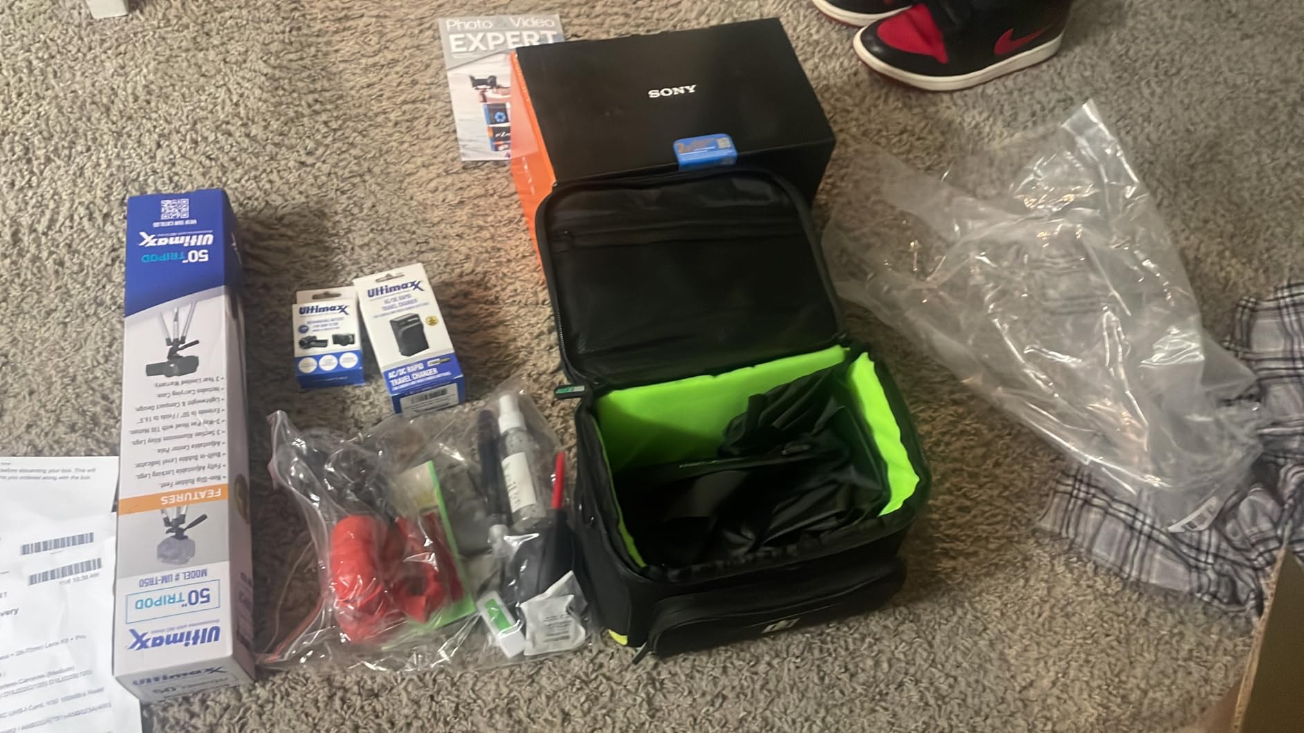 Sony a7 IV Full Frame Mirrorless 33MP Alpha Interchangeable Lens Camera | Official Sony USA Partner Model | Body ILCE-7M4/B Bundle with Deco Gear Case + Tripod + Extra Battery, Dual Charger, Software customer photo 2