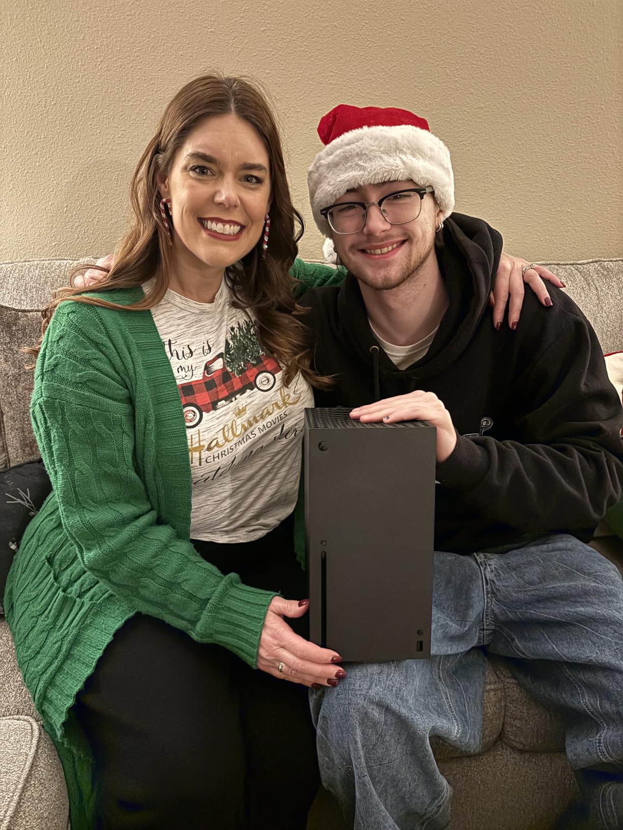 Xbox Series X 1TB Gaming Console customer photo 1
