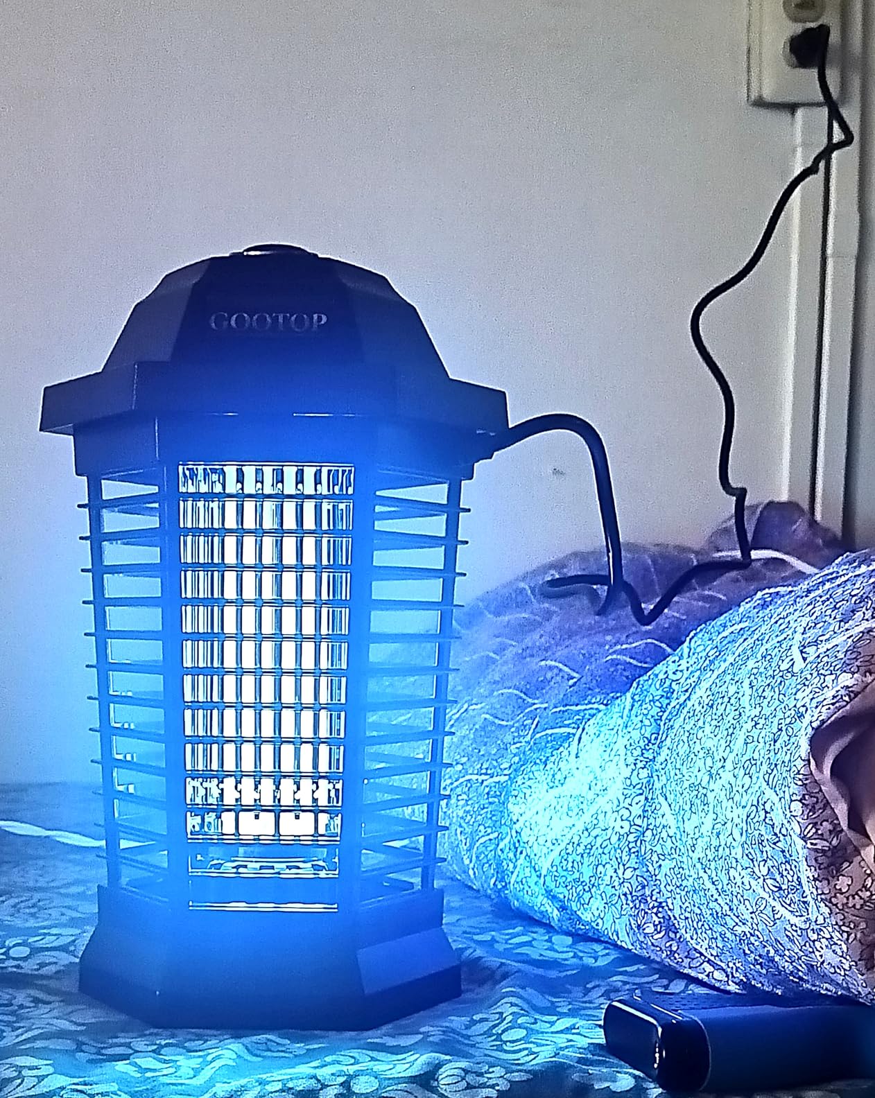 GOOTOP Bug Zapper Outdoor, Mosquito Zapper, 4200V 3 Prong Plug in Electric Fly Zapper customer photo 2