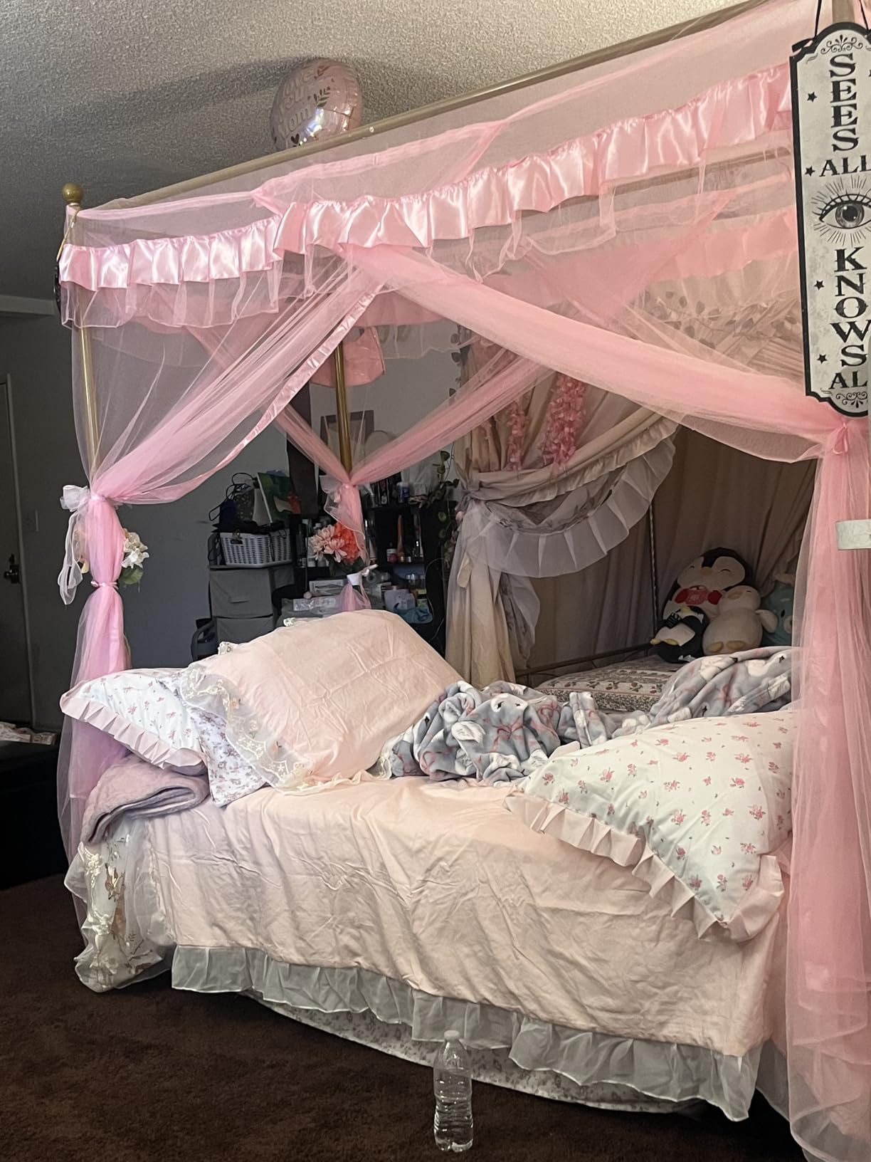 Weehom Twin Canopy Bed Frame with Headboard and Footboard, 4 Posters Metal Bed Frame, No Box Spring Needed, Mattress Foundation Platform Bed for Kids and Adults, Pink customer photo 1