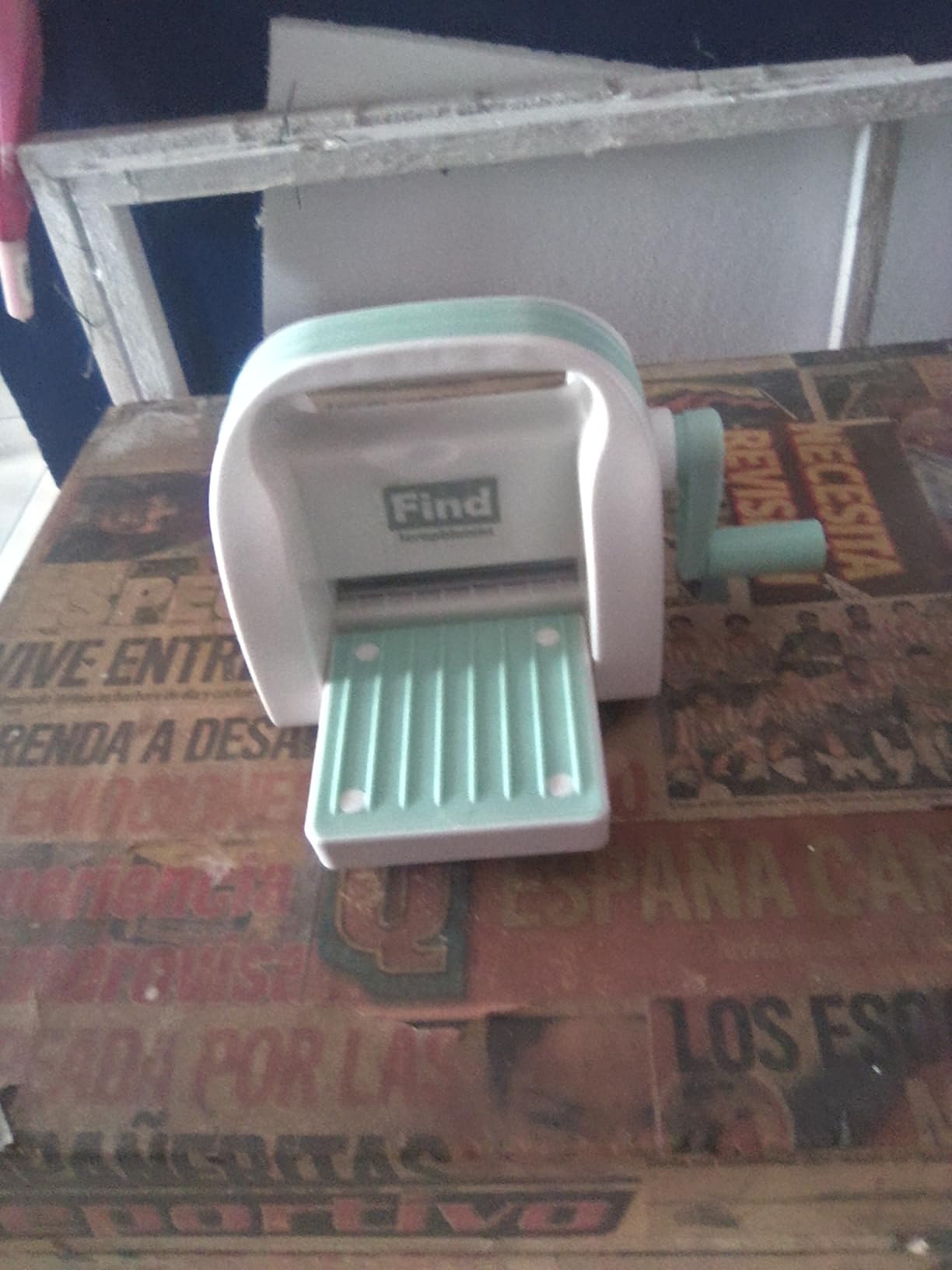 Mini Die Cutting and Embossing Machine for DIY Crafts 3.5