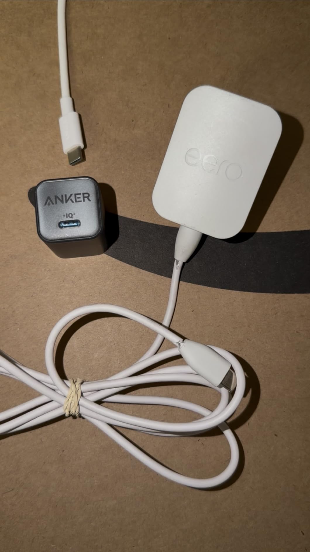 Anker Nano Phone Charger, USB C GaN Charger 30W, PIQ 3.0 Foldable PPS Fast Charger USB C for iPhone 17 / 16 and more series, Galaxy, iPad, Compatible with MagSafe customer photo 2