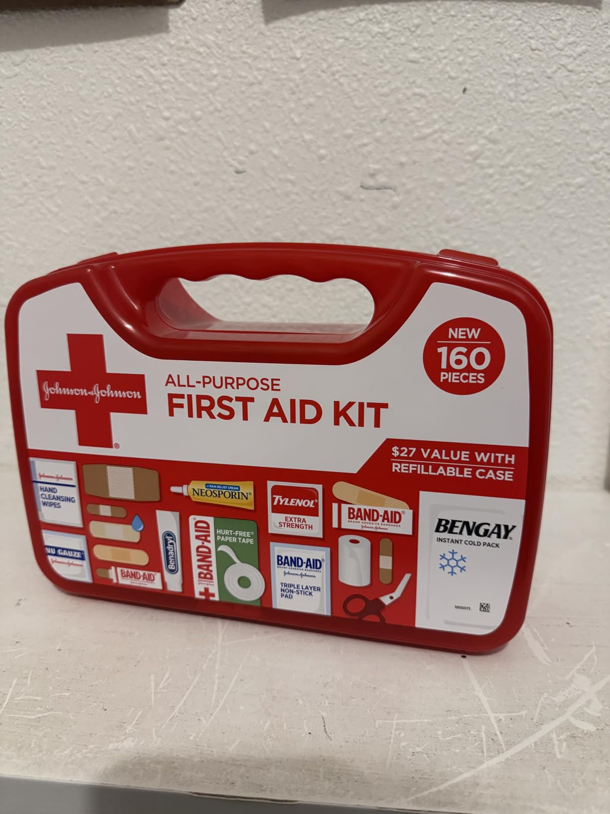 BAND-AID Brand Travel Ready Portable Emergency First Aid Kit, Minor Wound Care, Perfect for Home, Car, Camping, Travel & Outdoor Essentials, Supplies Include Bandages, Neosporin & Tylenol, 80 Piece customer photo 1