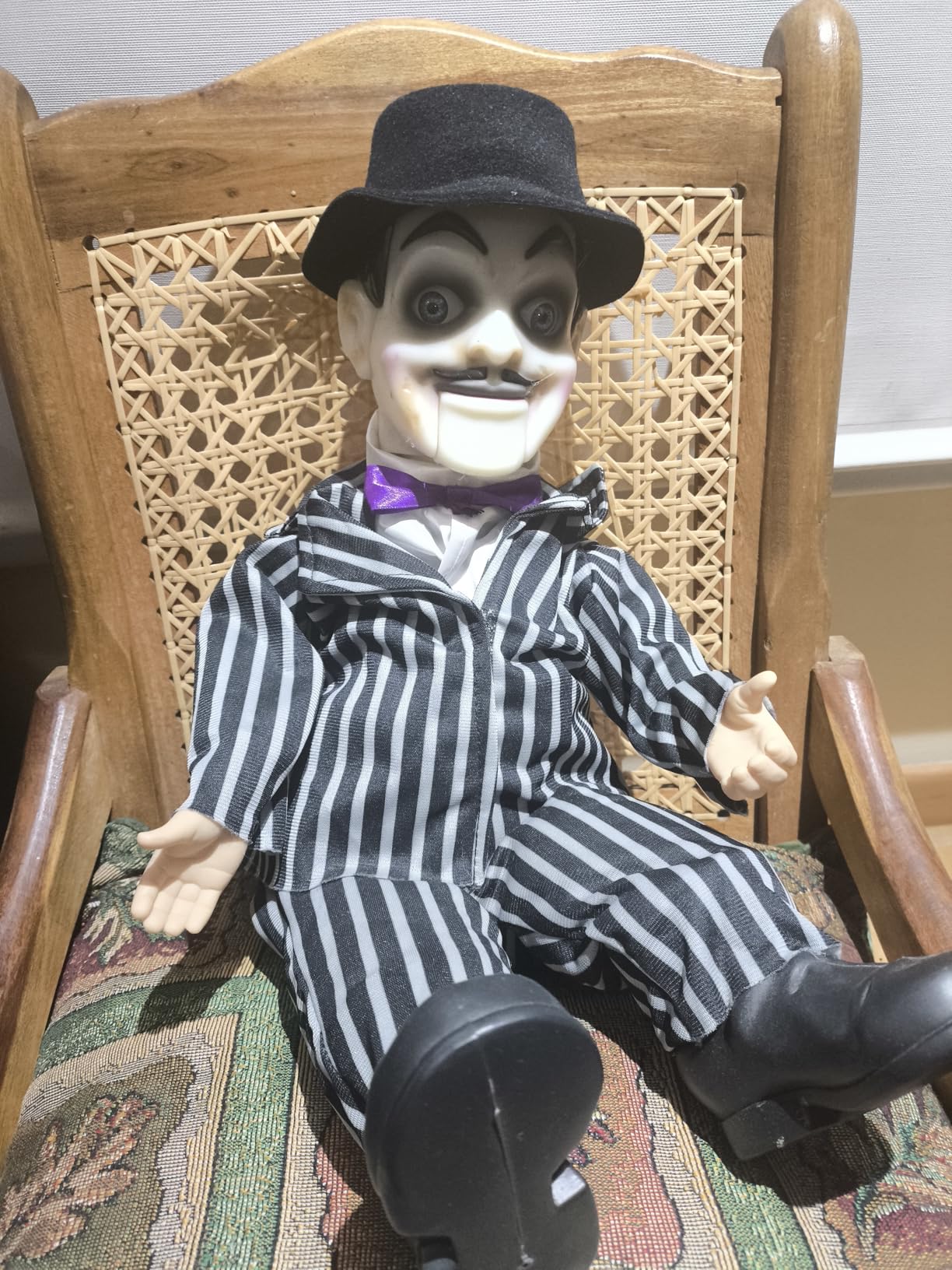 Halloween Animatronic 10inch Creepy Boy Doll, Halloween Animated Decorations with Sound Activated Spooky Sound, Light Up Eyes, Scary Move, Haunted House Holiday Decor Horror Prop for Indoor, Outdoor customer photo 1