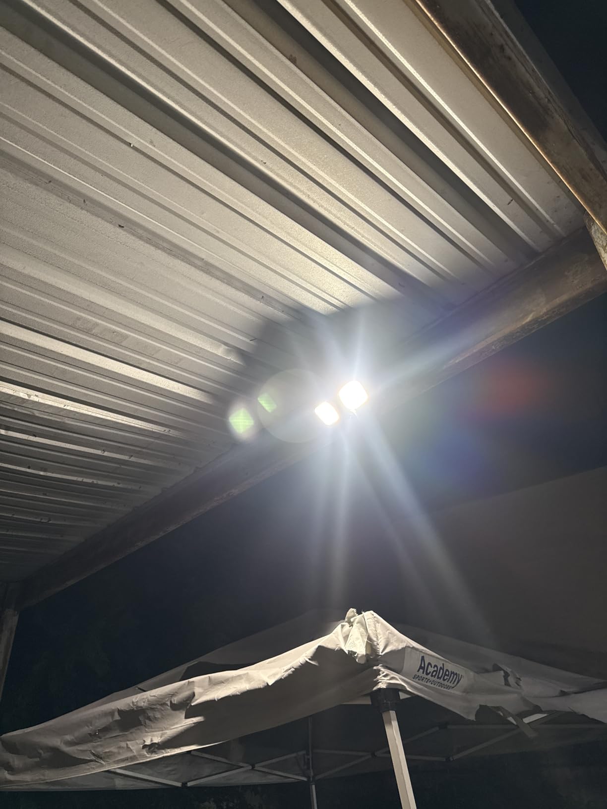 Blink Wired Floodlight Camera - Smart security camera, 2600 lumens, HD live view, enhanced motion detection, built-in siren, Works with Alexa - 1 camera (Black) customer photo 1
