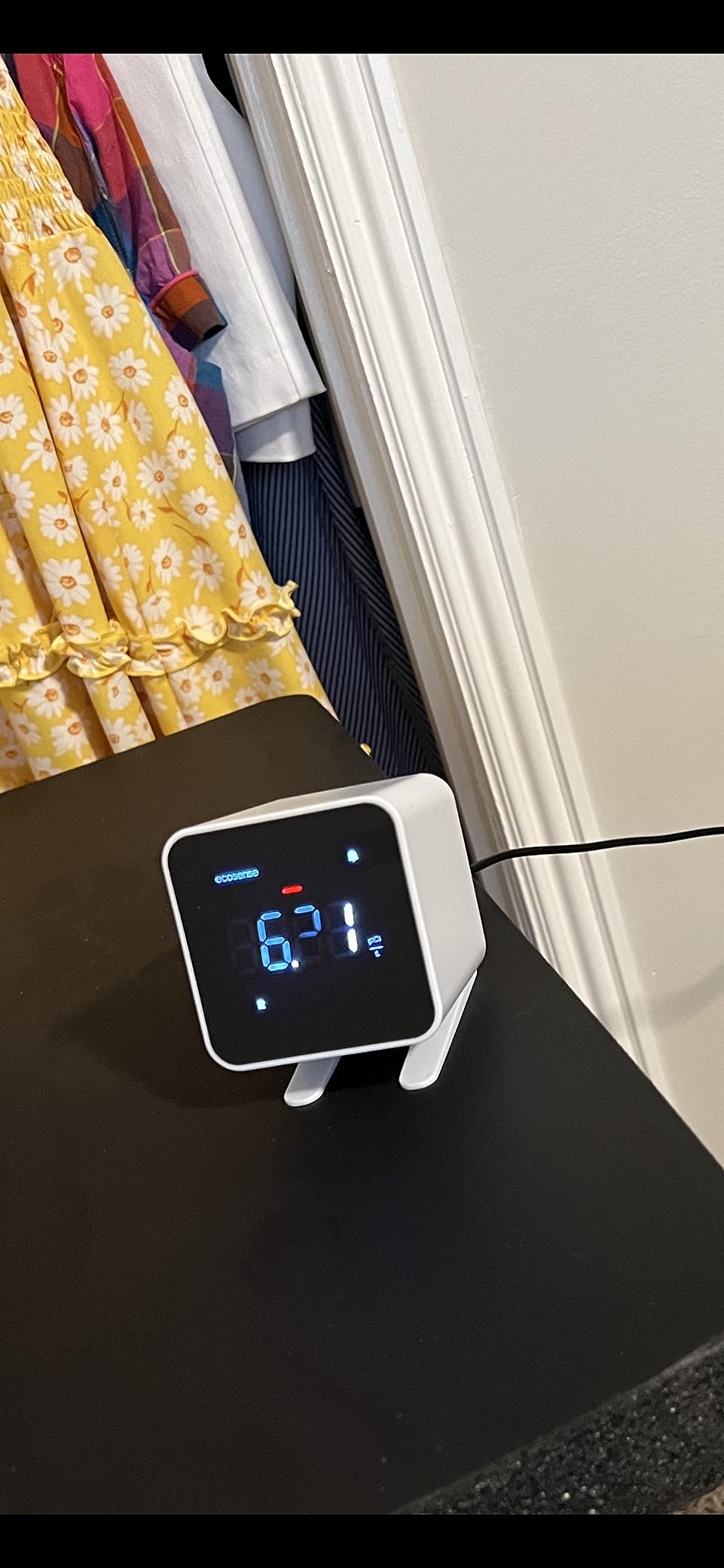 Ecosense EB100 EcoBlu, Home Radon Detector, Capture & Display Results Every 10 Minutes, Short & Long-Term Continuous Monitoring, Easy to Use customer photo 2