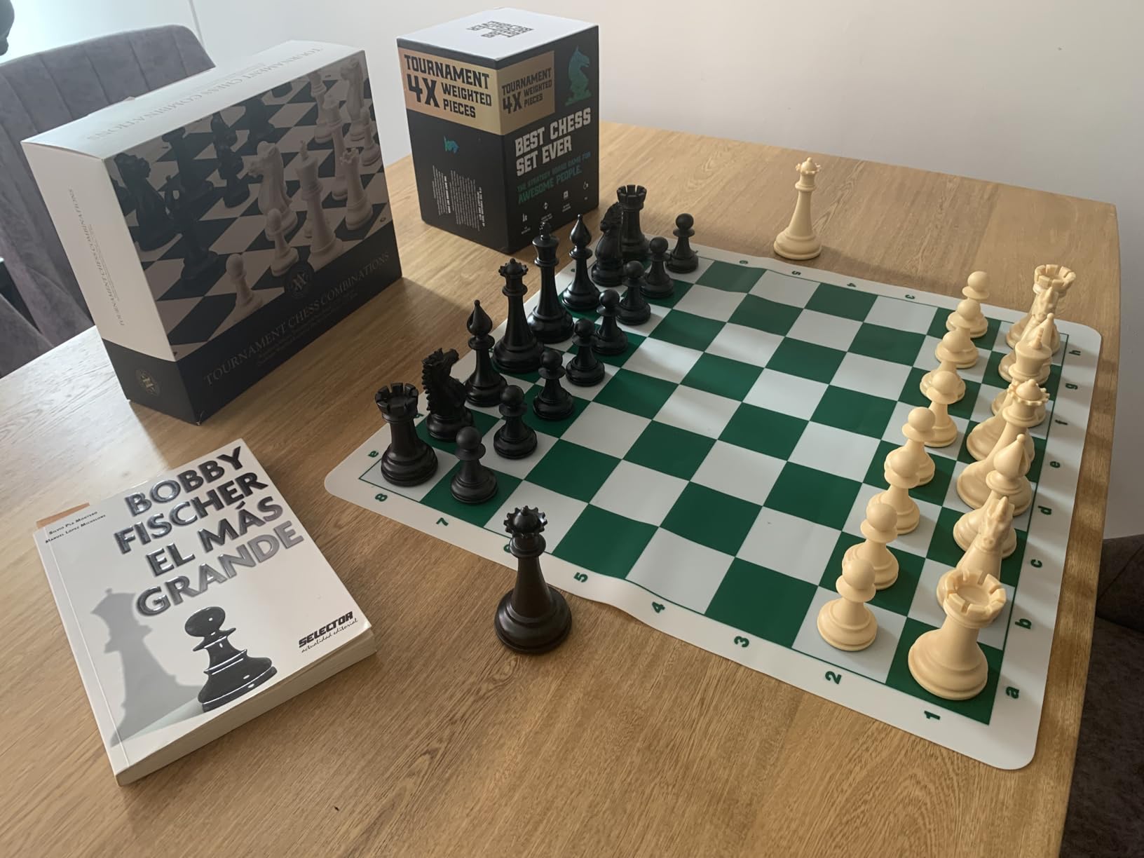 Best Chess Set Ever 3X Tournament Modern Chess Set with Weighted Staunton Pieces, 20x20 Double-Sided Silicone Board customer photo 1