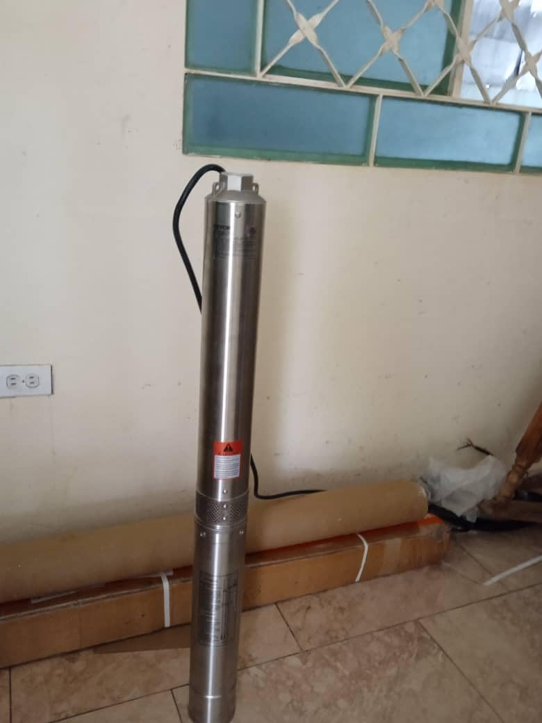VEVOR Deep Well Submersible Pump, 2HP 230V/60Hz, 37GPM 427 ft Head, with 33 ft Cord & External Control Box, 4 inch Stainless Steel Water Pumps for Industrial, Irrigation and Home Use, IP68 Waterproof customer photo 1