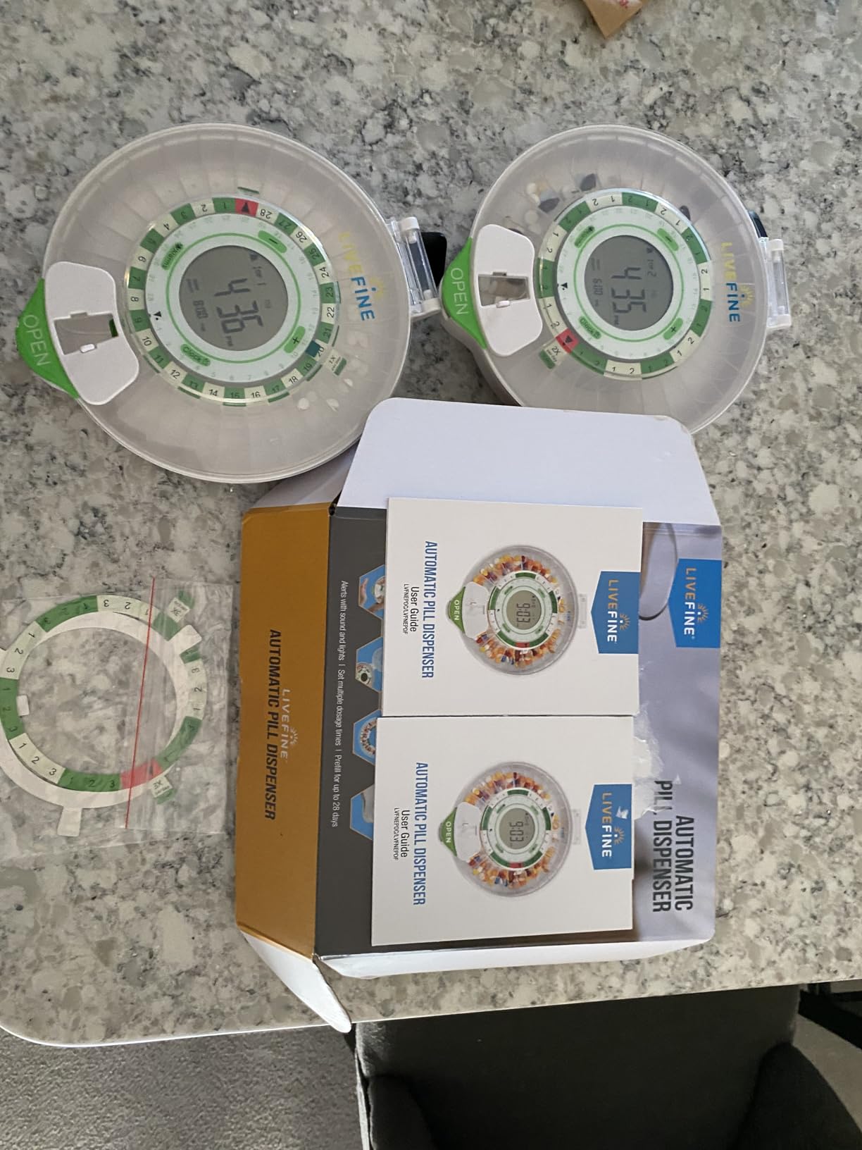 Live Fine 28-Day Automatic Pill Dispenser Clear Lid with Upgraded LCD Display and Key Lock, Sound and Light for Prescriptions customer photo 1