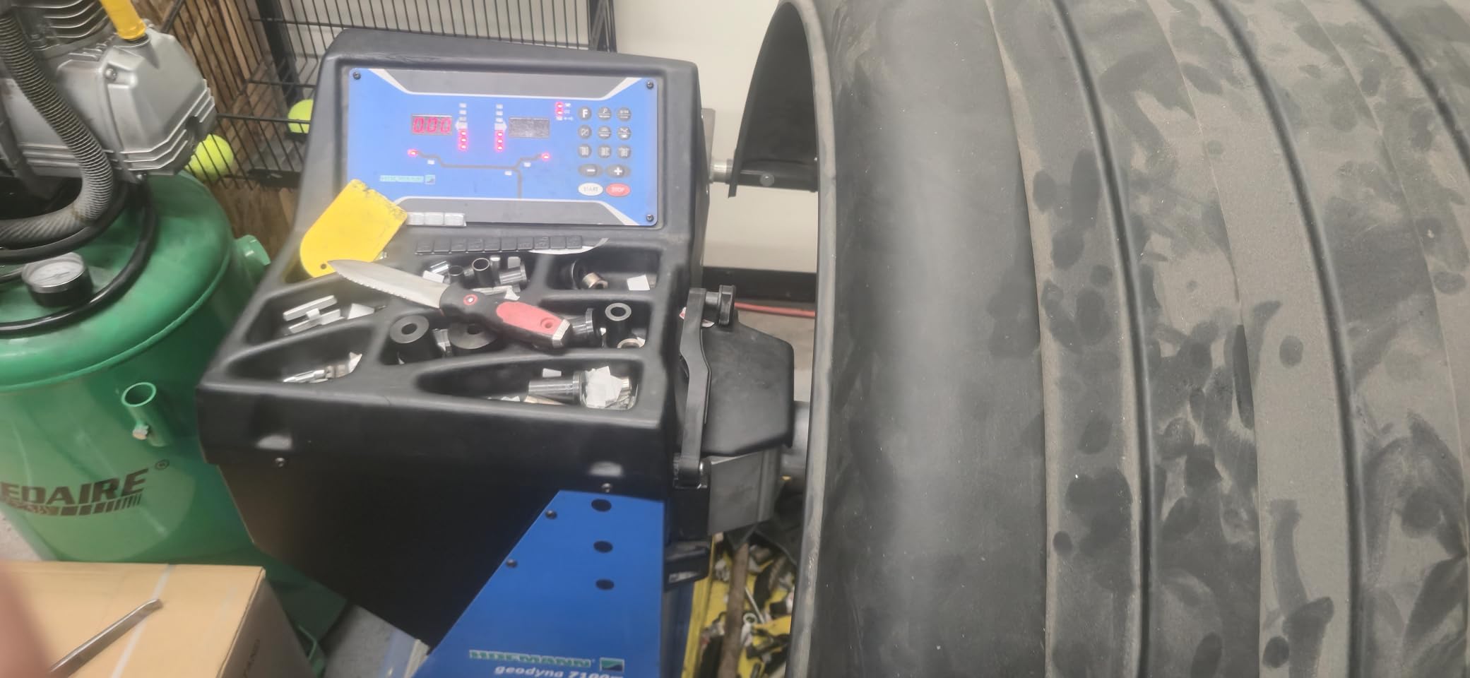 Orion Motor Tech Motorcycle Bike Wheel Balancer customer photo 1