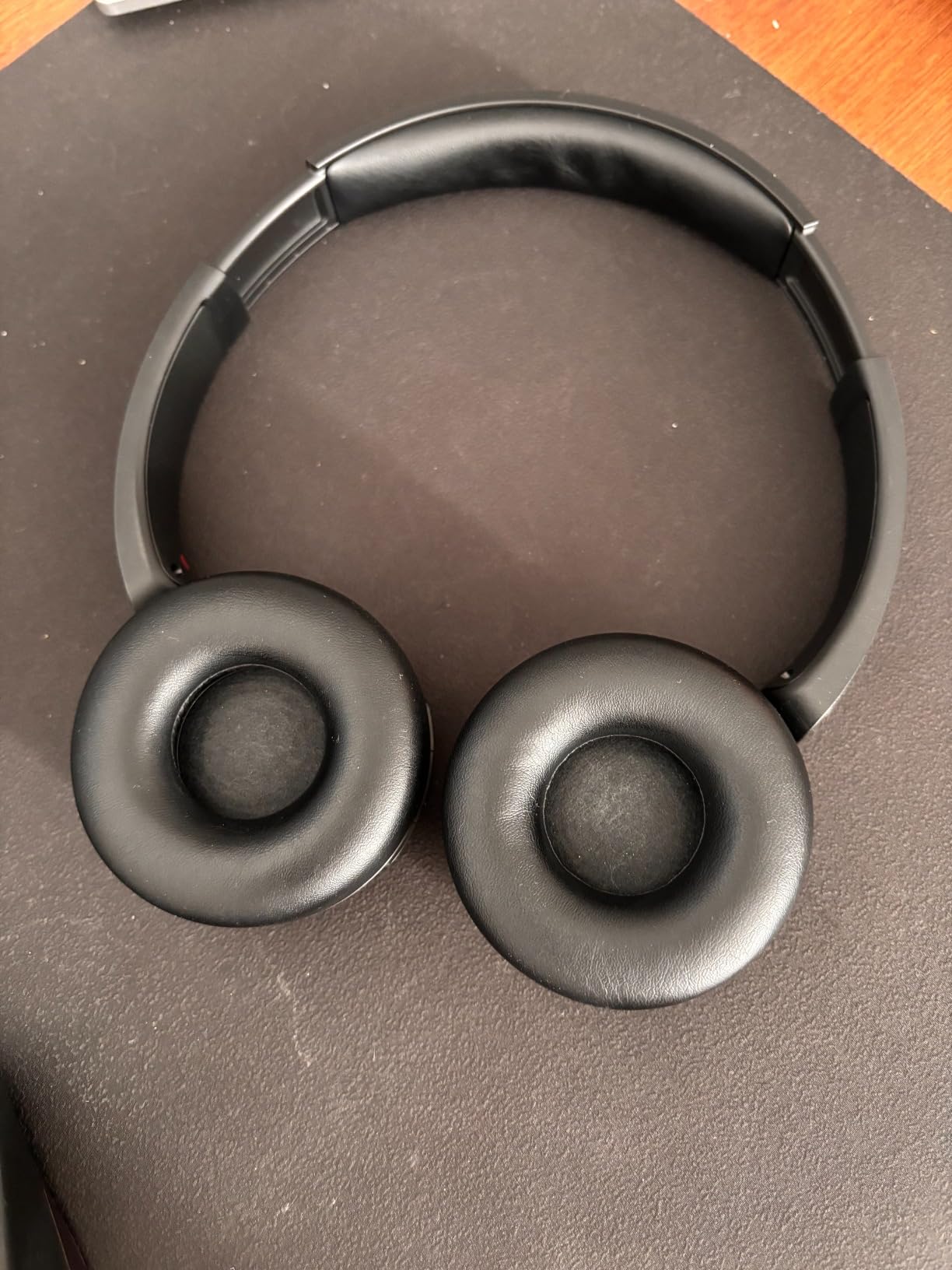 WH-CH520 Wireless Headphones Bluetooth On-Ear Headset with Microphone and up to 50 Hours Battery Life with Quick Charging, Blue customer photo 2