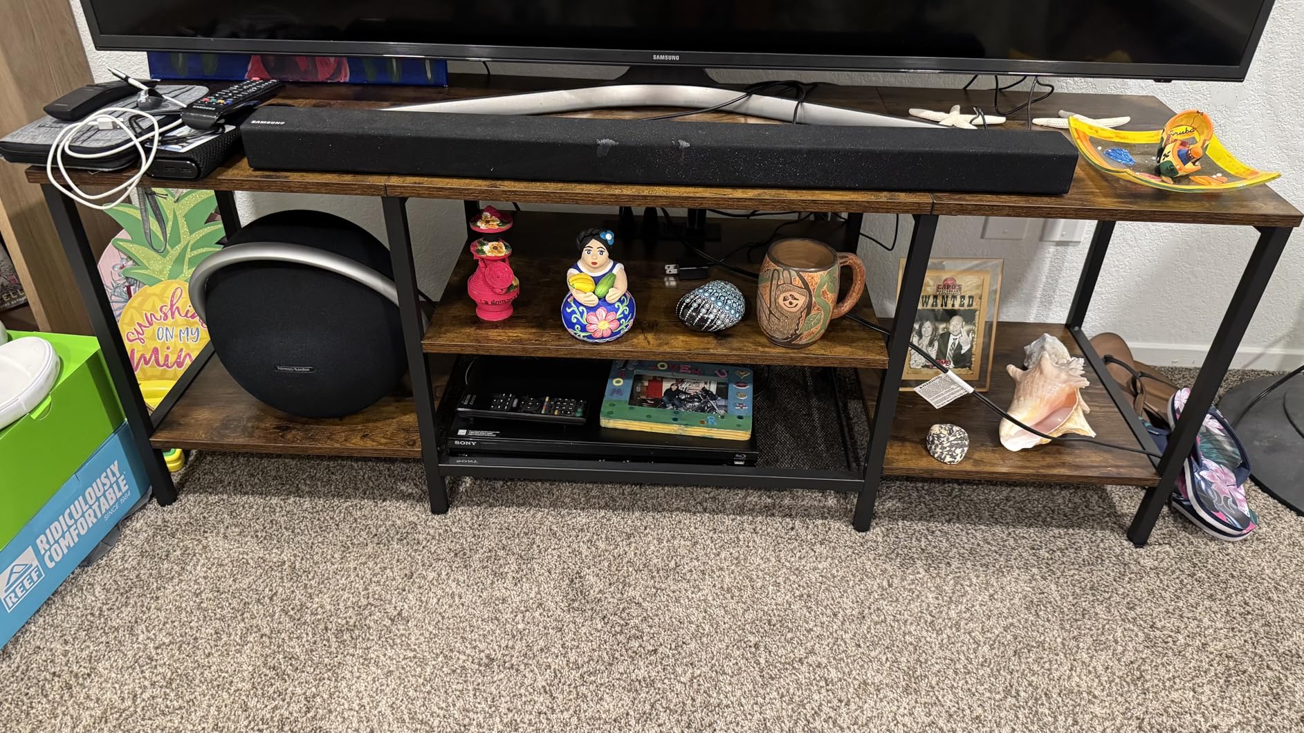 HOOBRO TV Stand with Power Outlets to 75 Inches, TV Console Table with Open Storage Shelves Cabinet, Industrial Media Entertainment Center for Living Room Bedroom, Rustic Brown and Black BF80DS01 customer photo 2