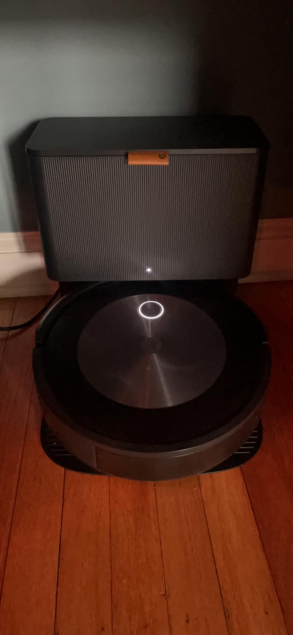 Roomba j6+ Self-Emptying Robot Vacuum - Identifies and Avoids Pet Waste & Cords, Empties Itself for Up to 60 Days, Smart Mapping, Compatible with Alexa, Ideal for Pet Hair customer photo 1